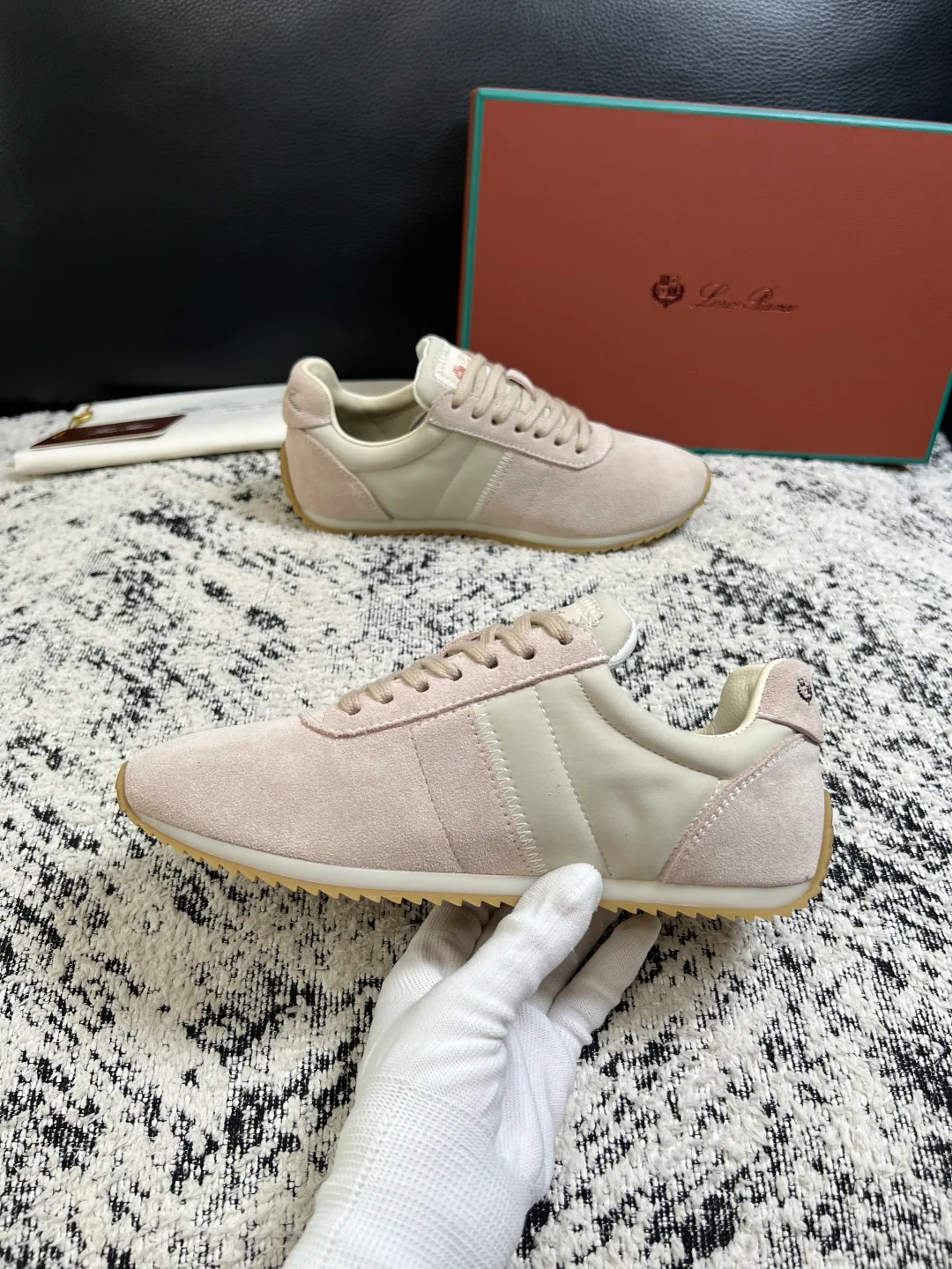 Women's Sneakers LORO PIANA 17715971