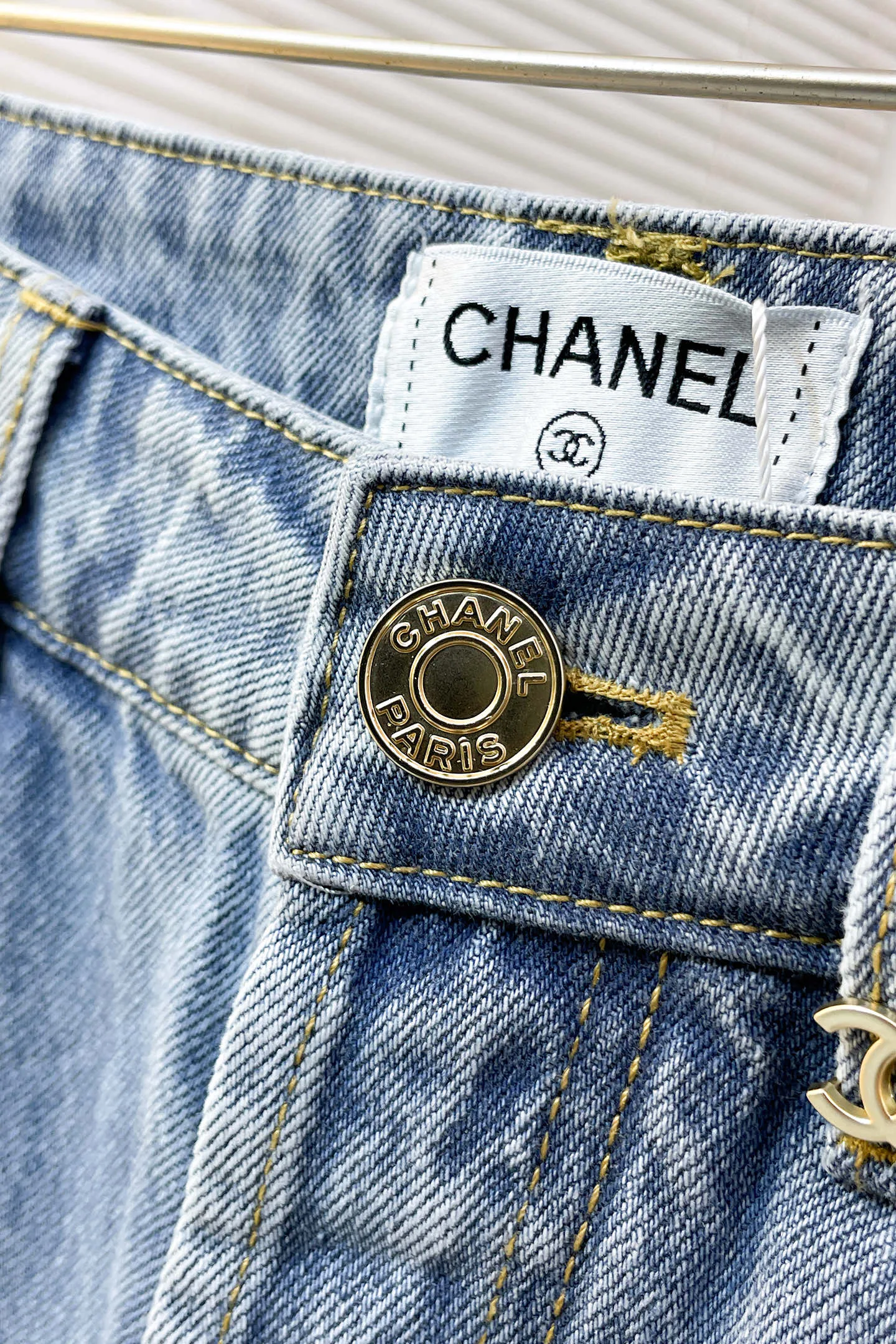 Men's Jeans CHANEL 17600520