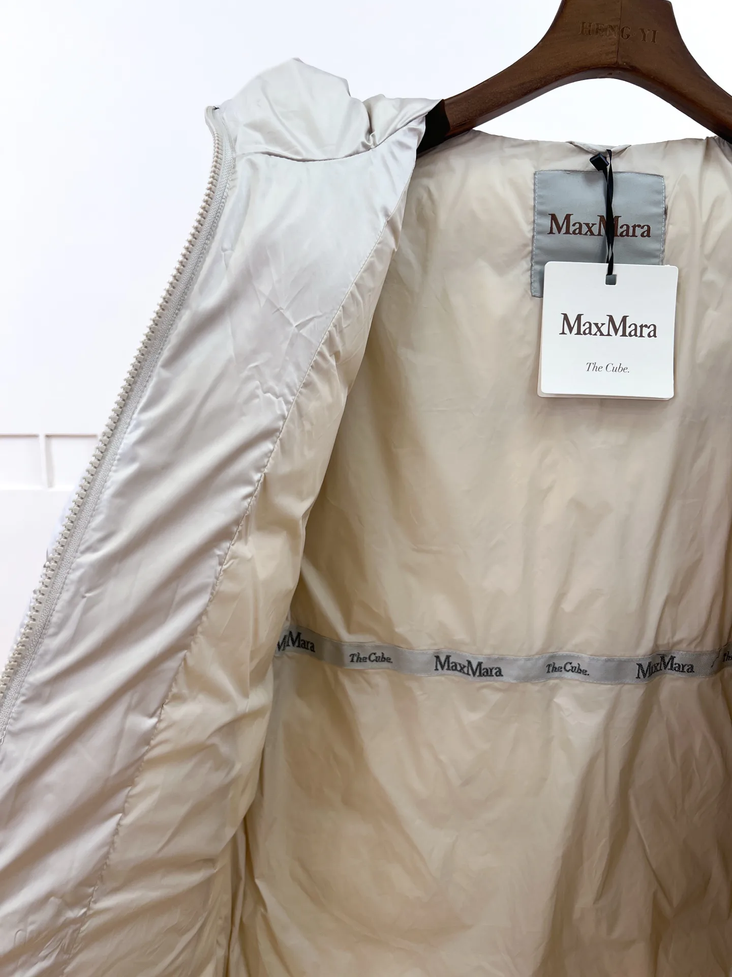 Women's Jackets And Down Jackets MAX MARA 17819546