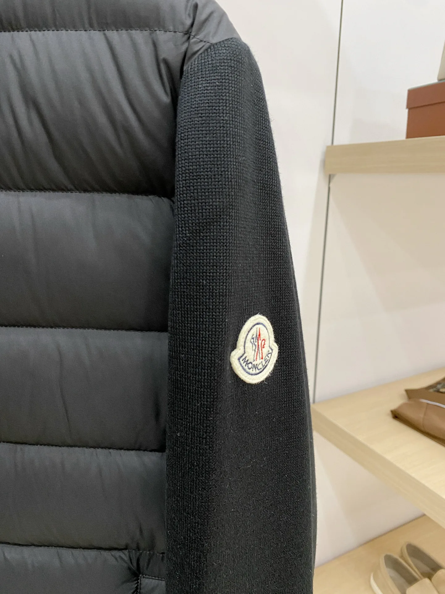 Куртки И Пуховики Мужские Moncler 18596327