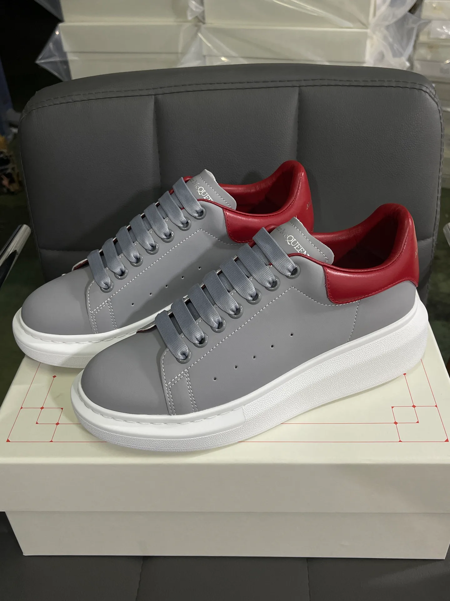 Women's Sneakers ALEXANDER MCQUEEN 17827930