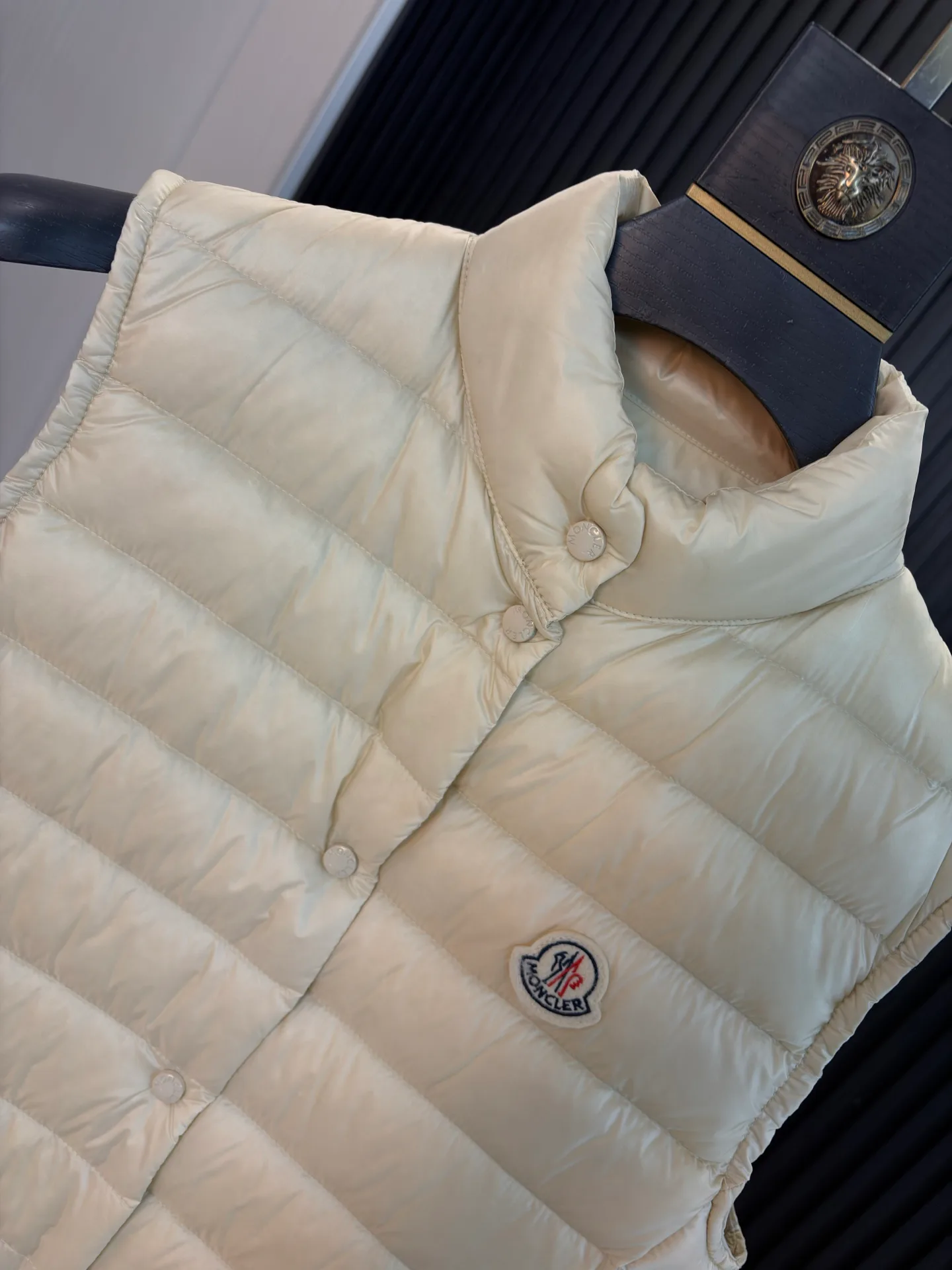 Men's Vests MONCLER 17908051
