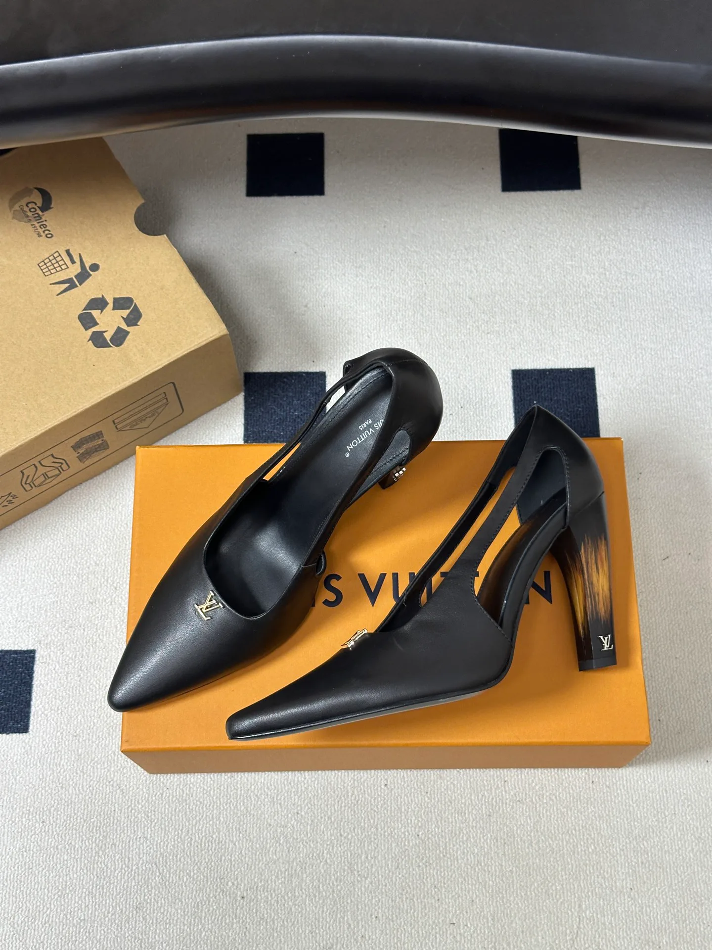 Women's Heels LOUIS VUITTON 18340944