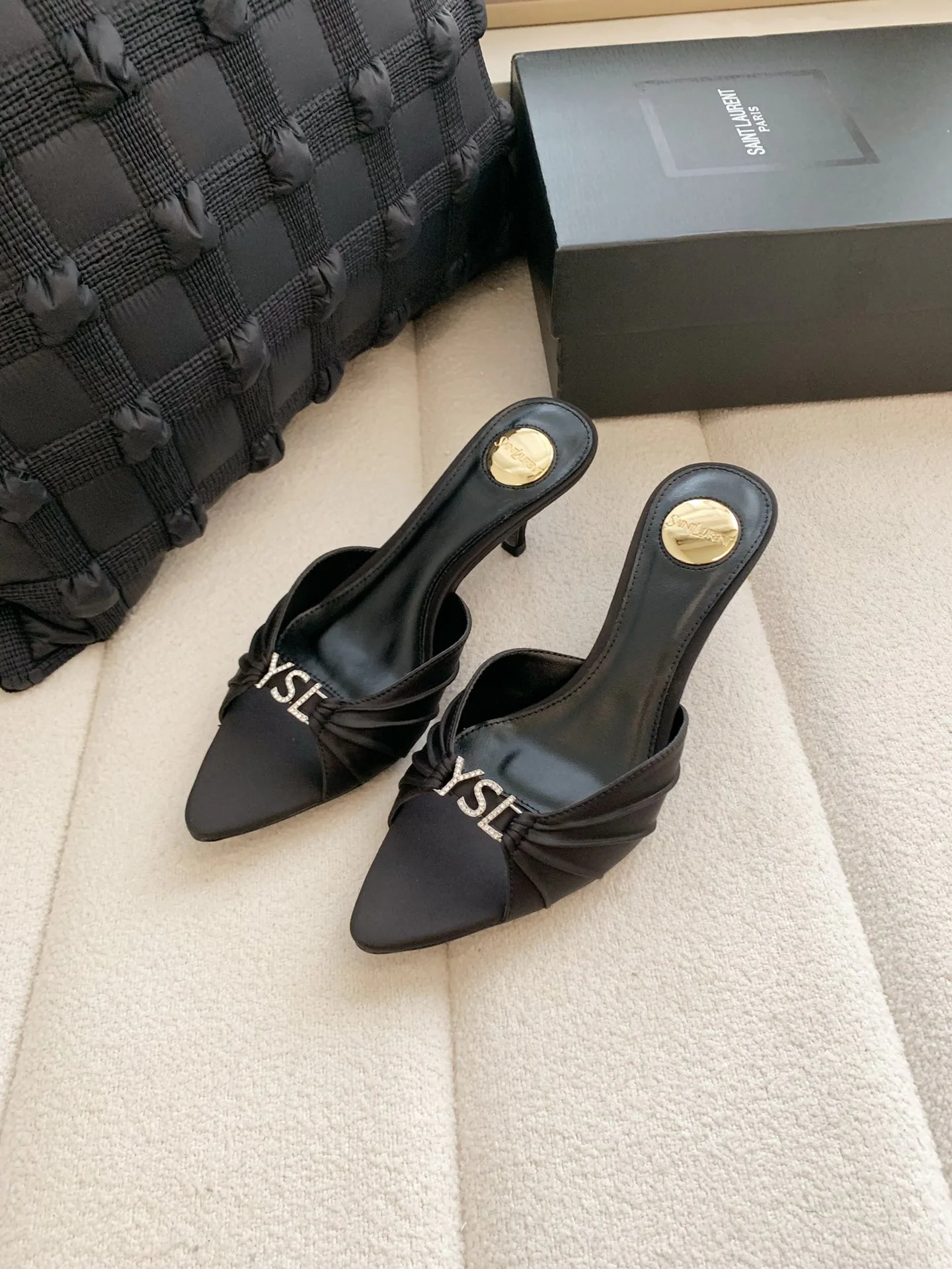 Women's Mules And Clogs SAINT LAURENT 17371762