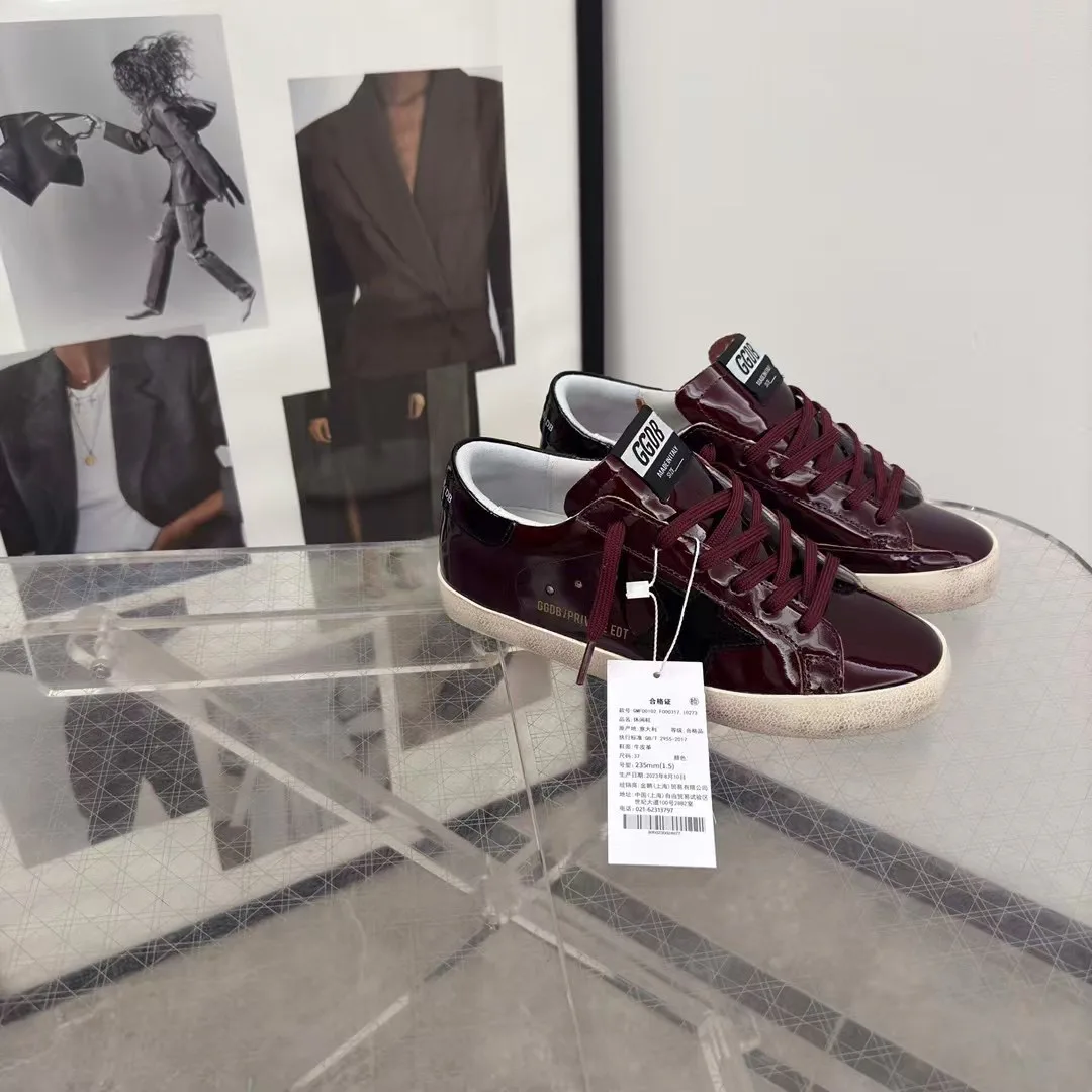 Women's Sneakers GOLDEN GOOSE 18265590