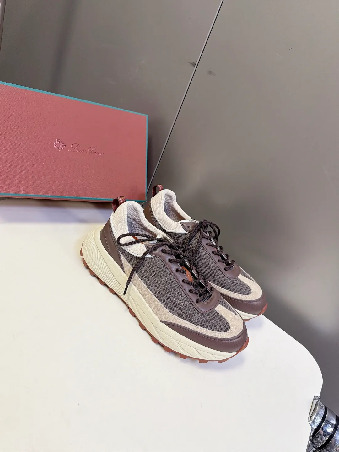 Women's Sneakers LORO PIANA 18477350