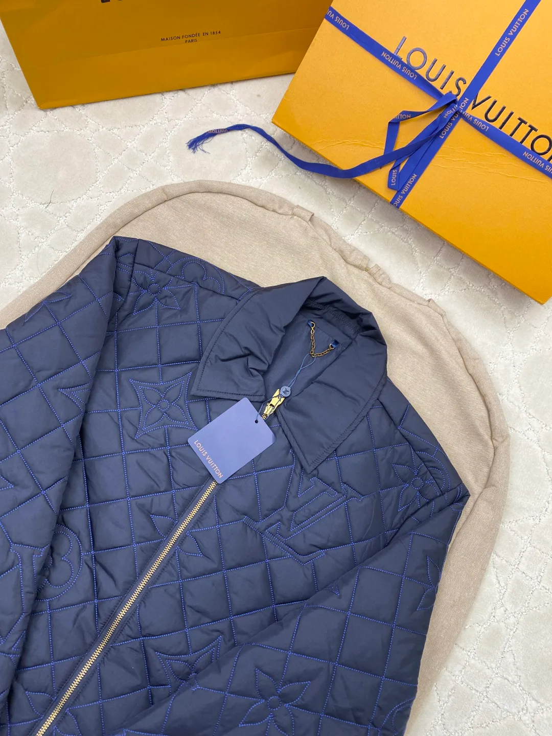 Men's Jackets And Down Jackets LOUIS VUITTON 18545020