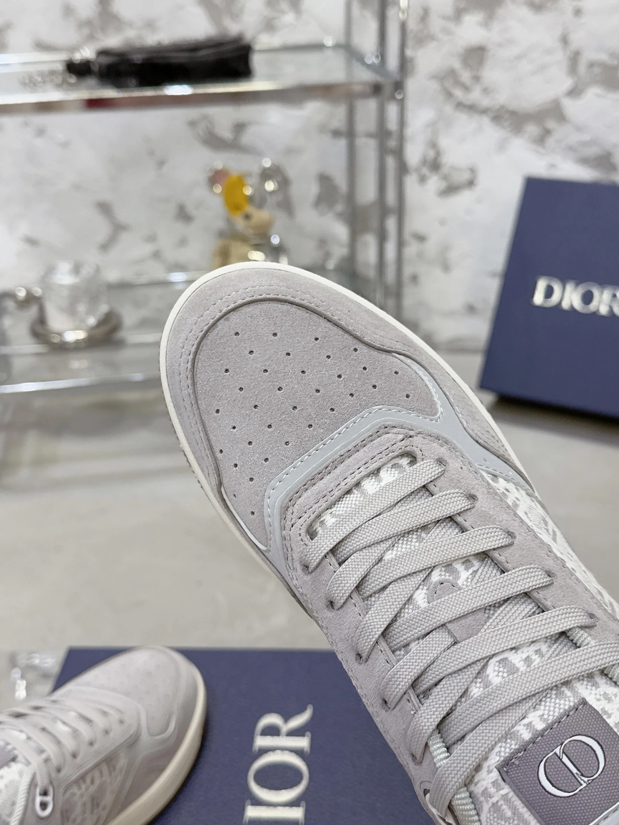 Women's Sneakers CHRISTIAN DIOR 17467500