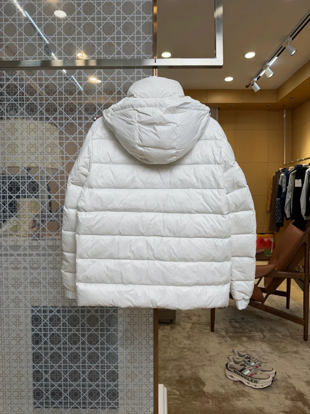 Men's Jackets And Down Jackets MONCLER 18260915