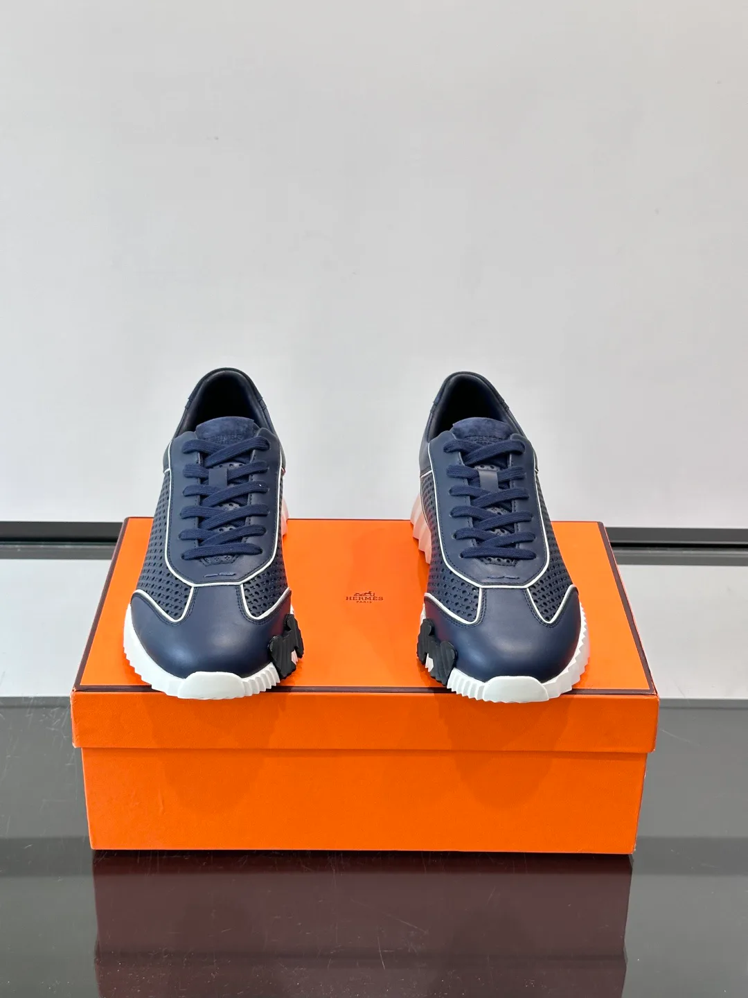 Women's Sneakers HERMES 18102088