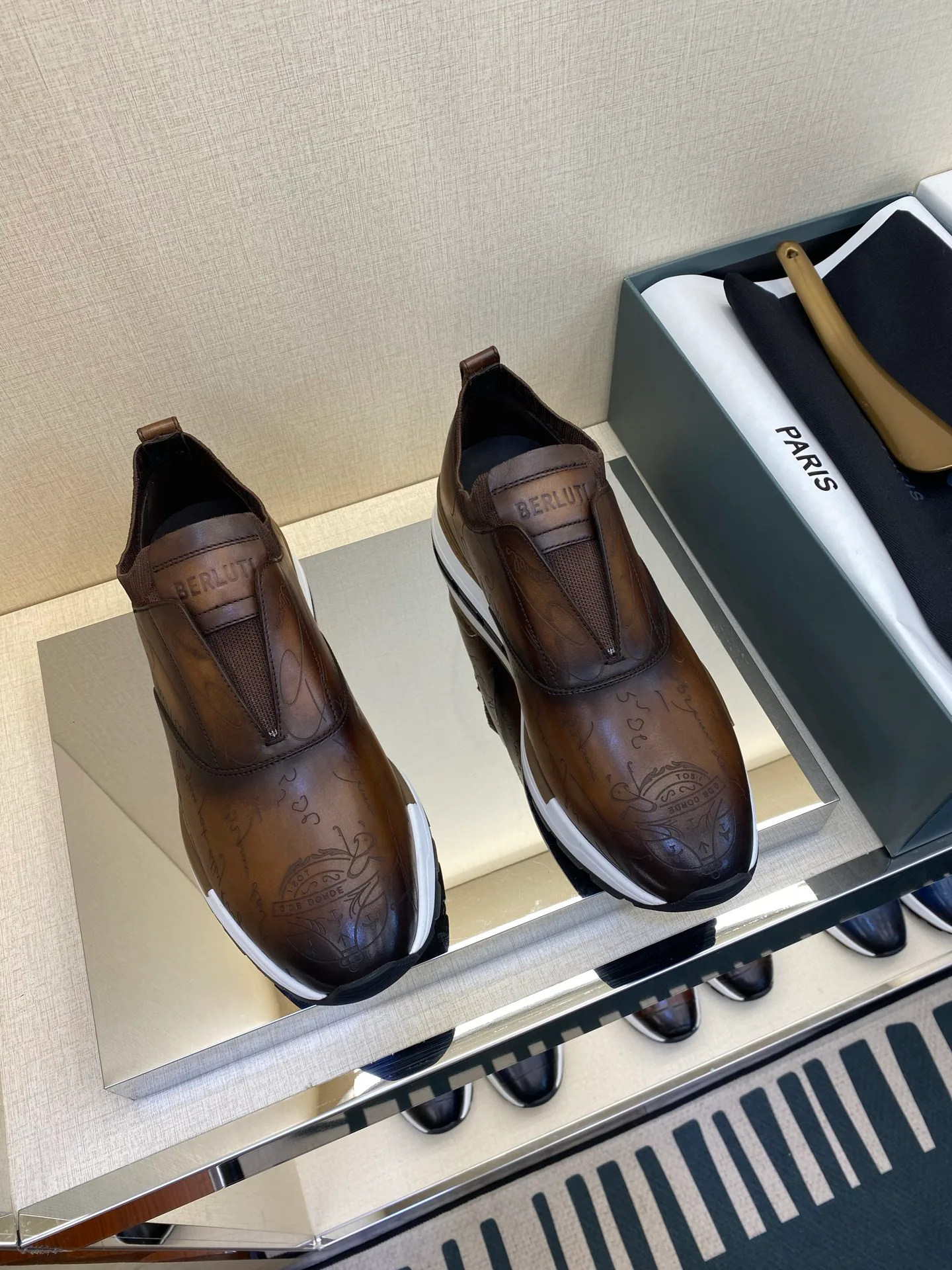 Men's Sneakers BERLUTI 17971891