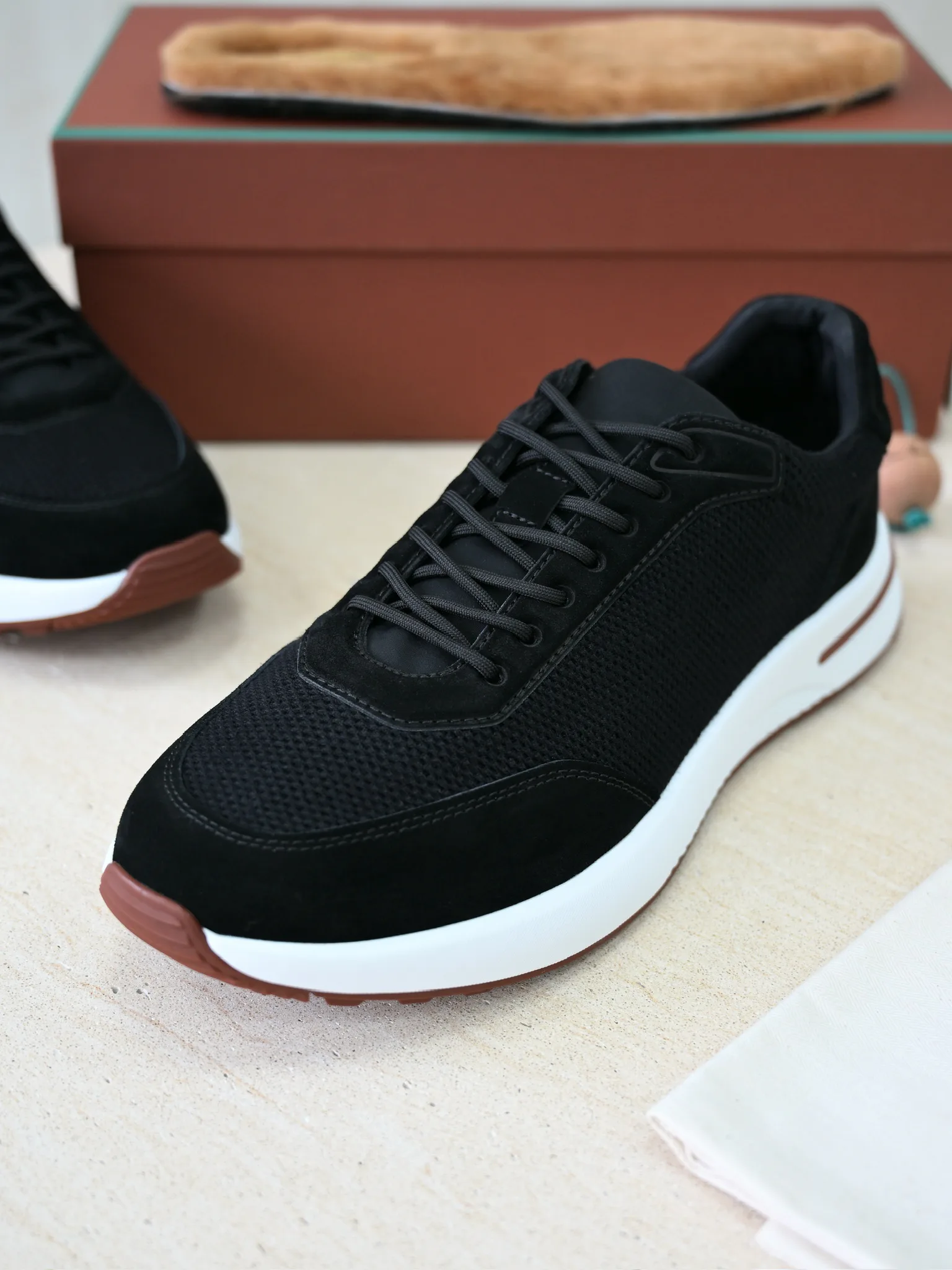Men's Sneakers LORO PIANA 18382806