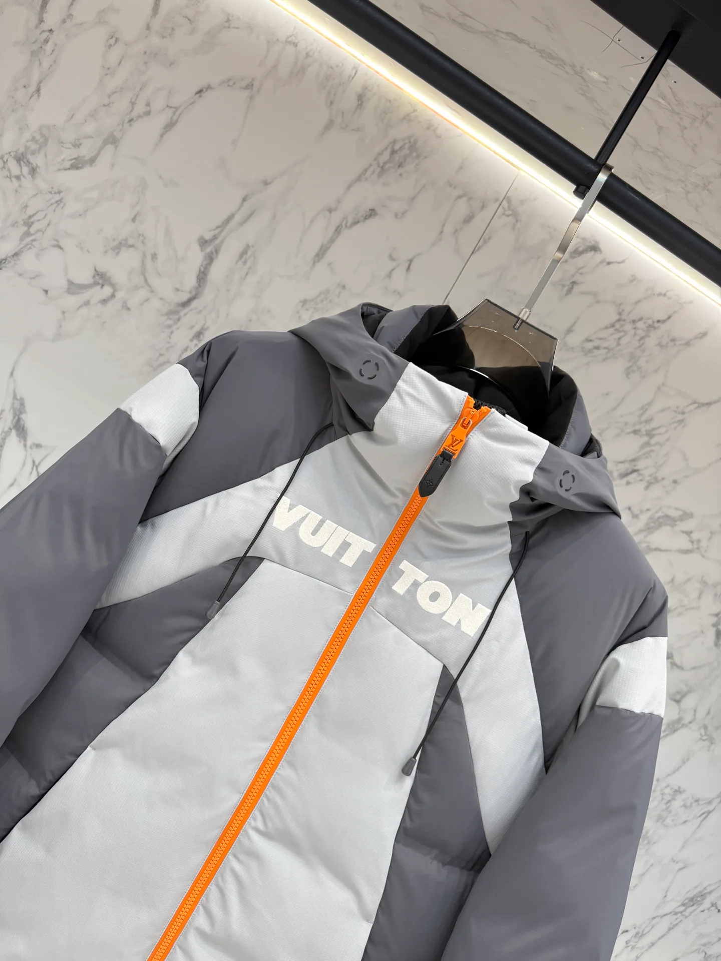 Men's Jackets And Down Jackets LOUIS VUITTON 17974312