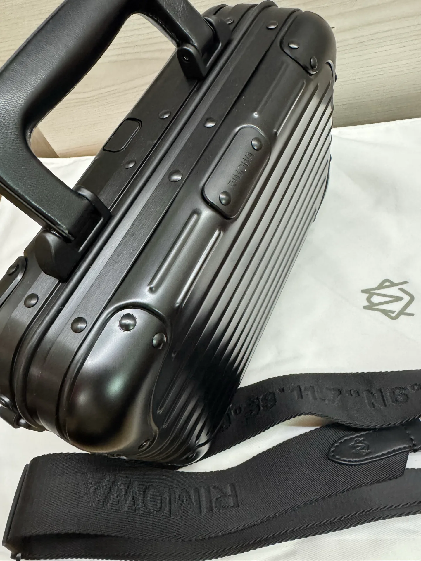 Suitcases RIMOWA 17852232