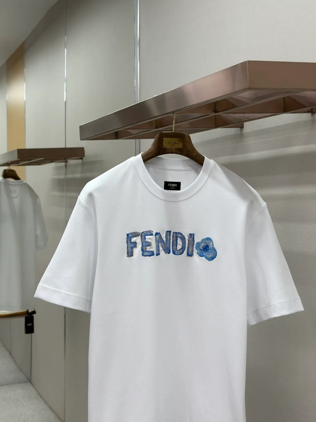 Women's T-Shirts FENDI 18191003