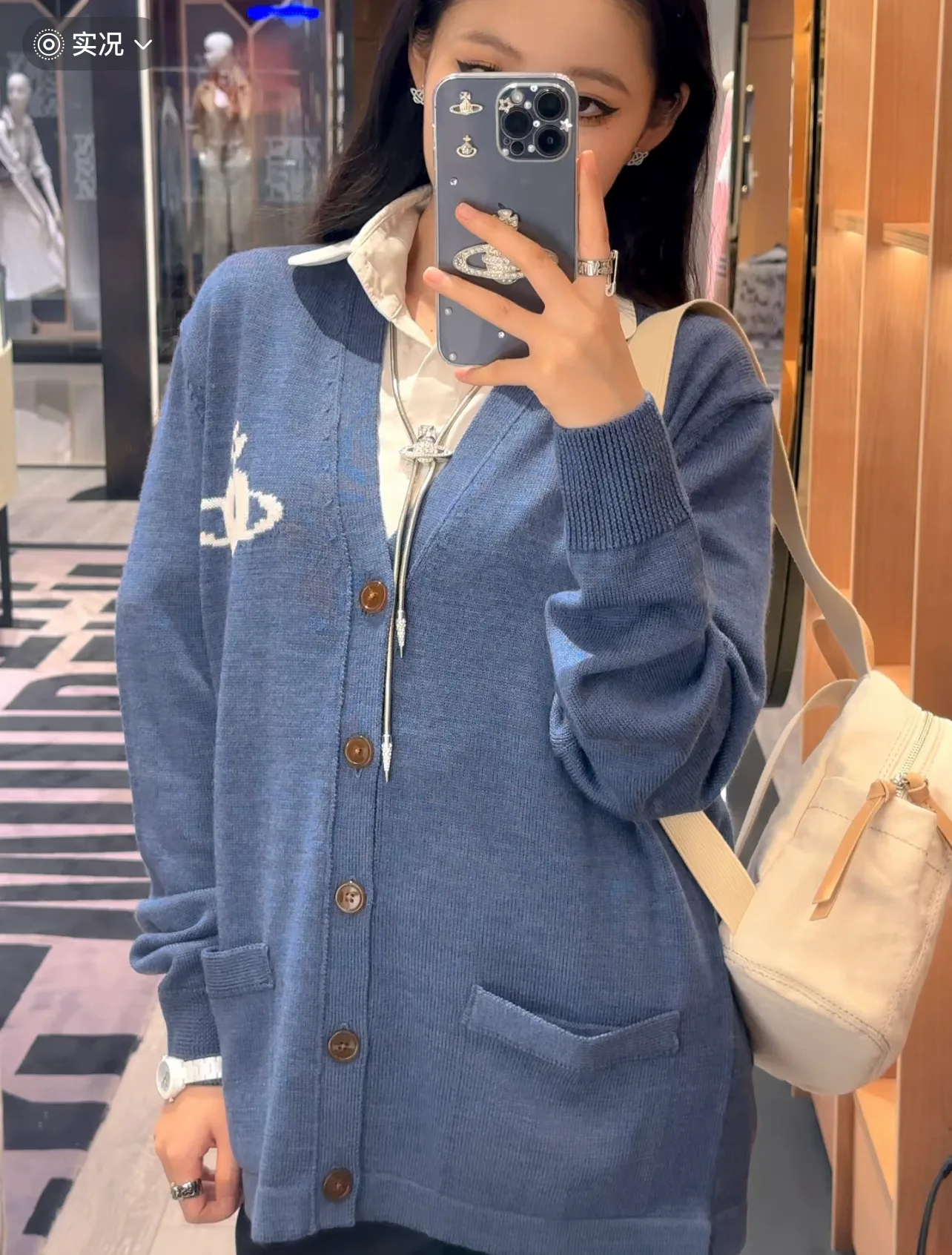 Women's Jumpers And Sweaters VIVIENNE WESTWOOD 18403542