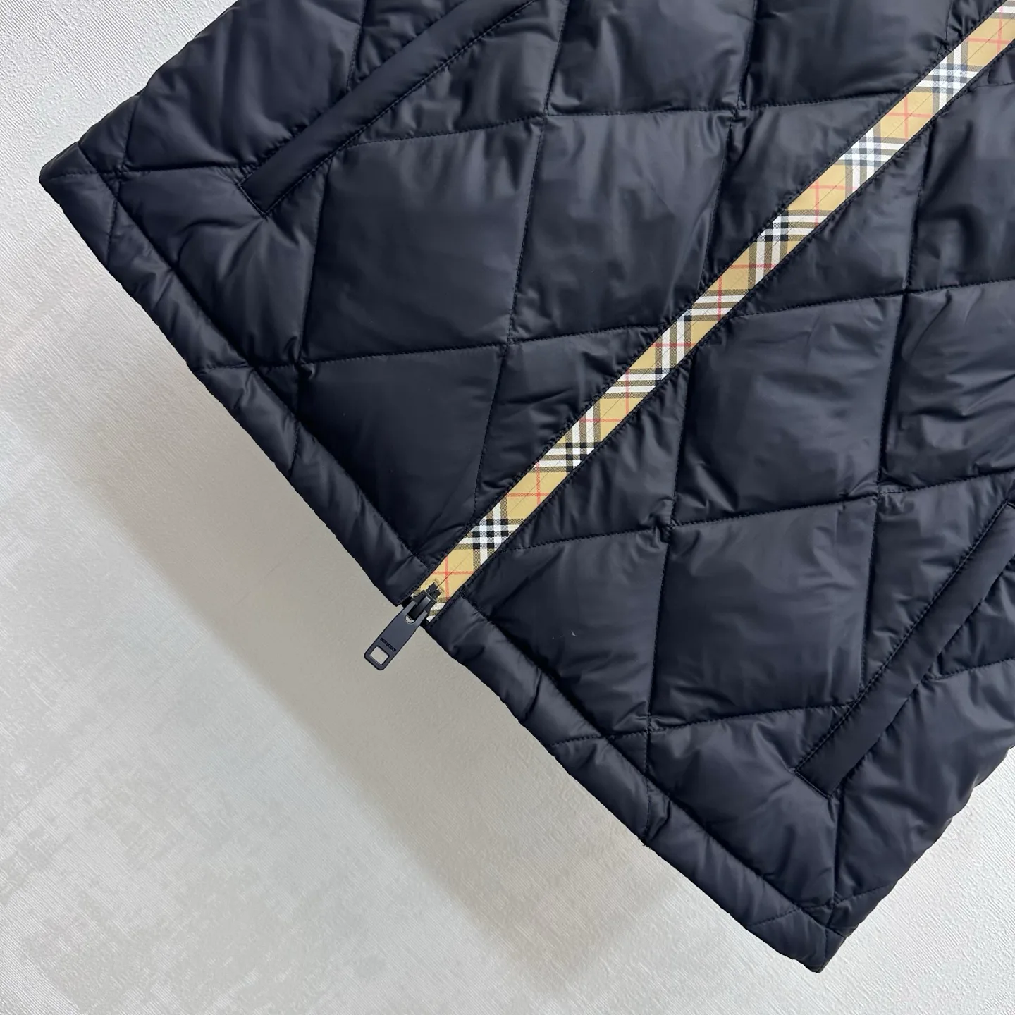 Women's Vests BURBERRY 18529712