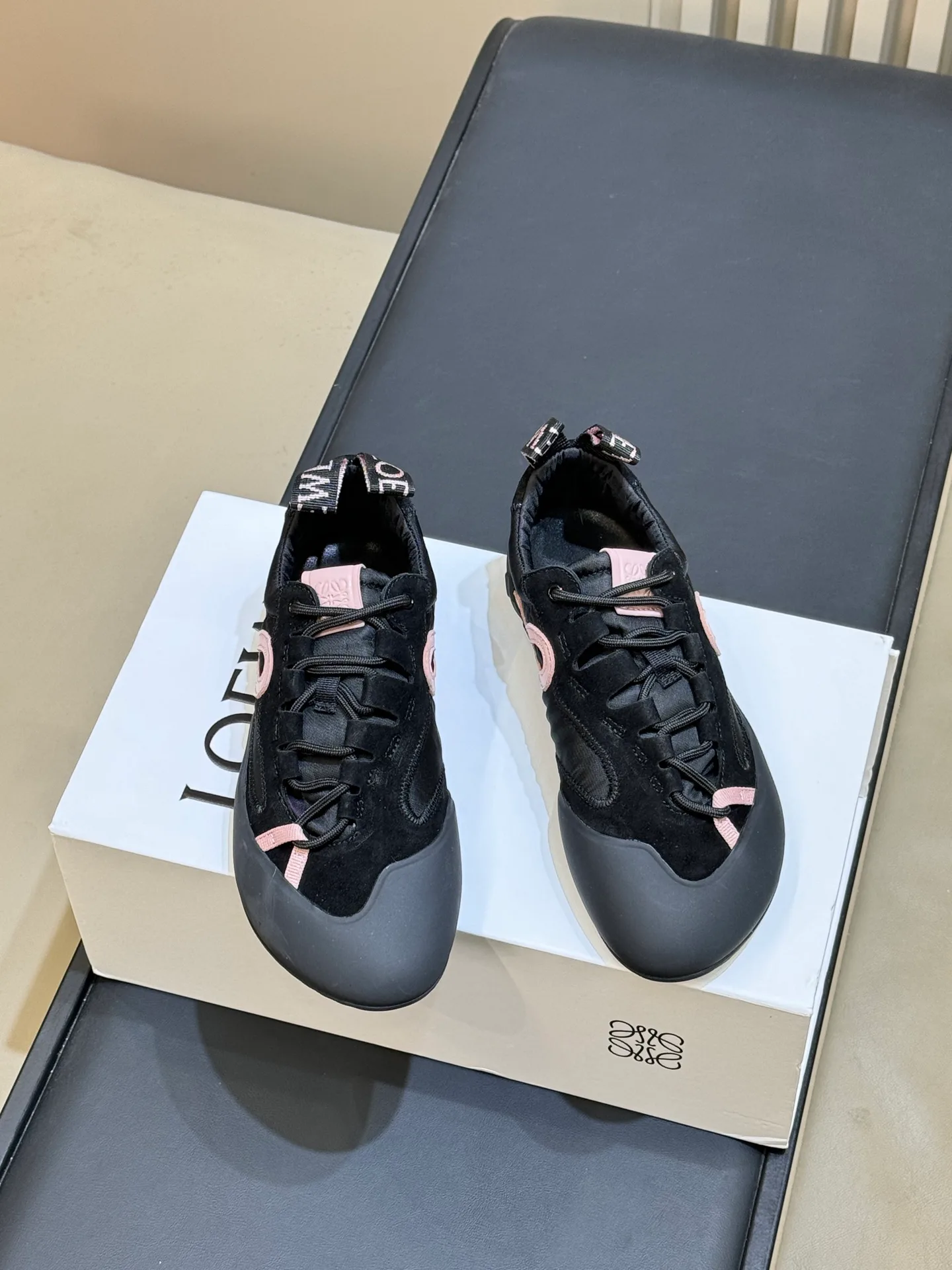 Women's Sneakers LOEWE 18073076