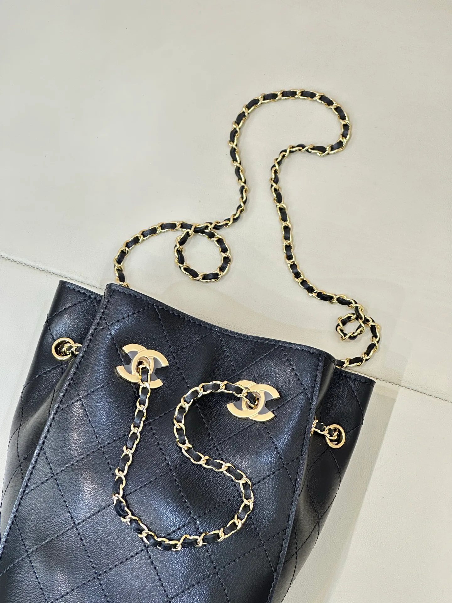 Women's Classic Handbags CHANEL 17979538