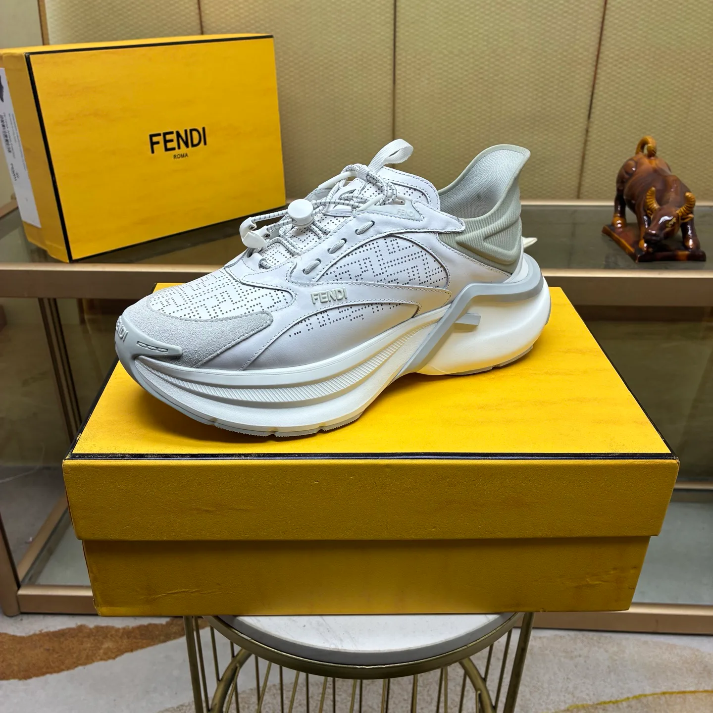 Men's Sneakers FENDI 18516339