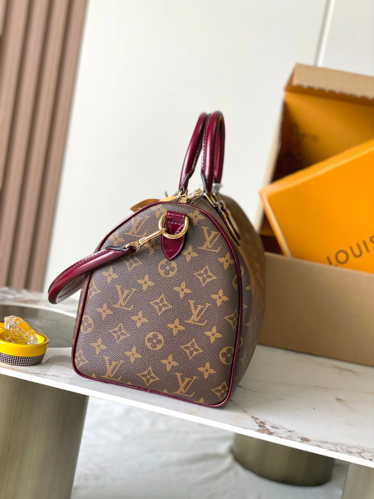 Women's Classic Handbags LOUIS VUITTON 18521096