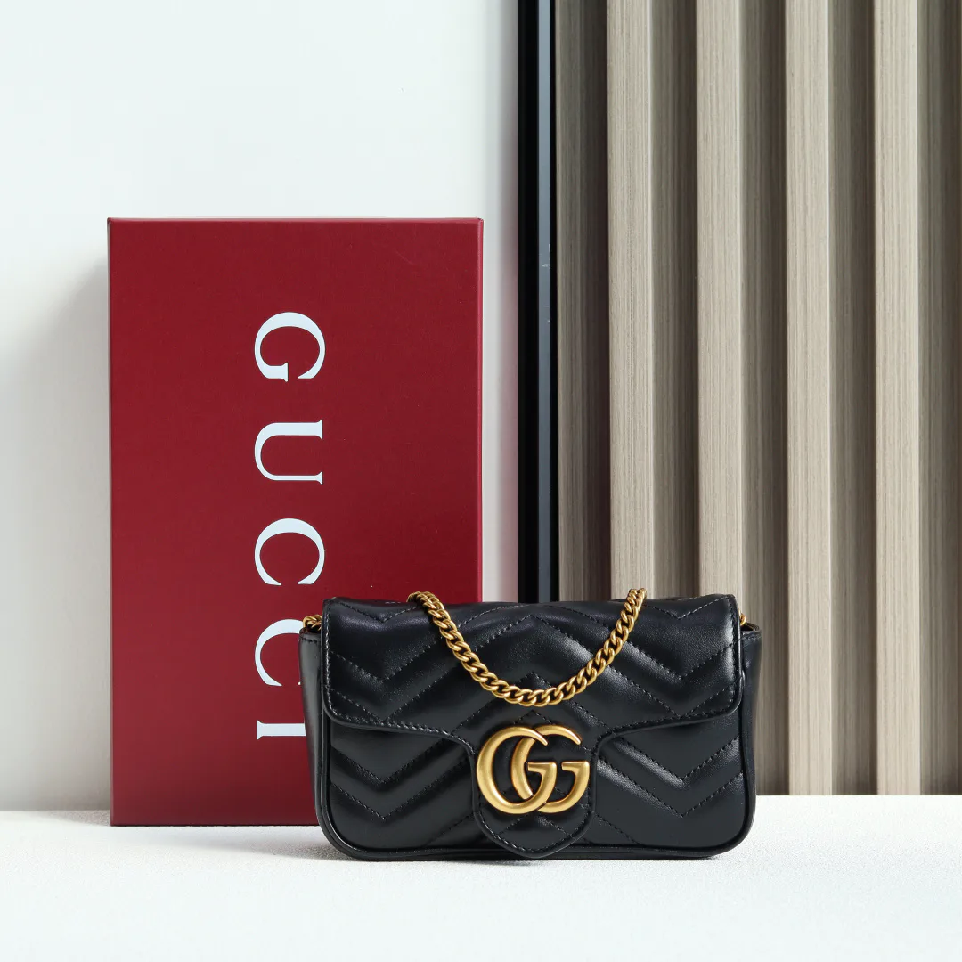 Women's Classic Handbags GUCCI 17947908