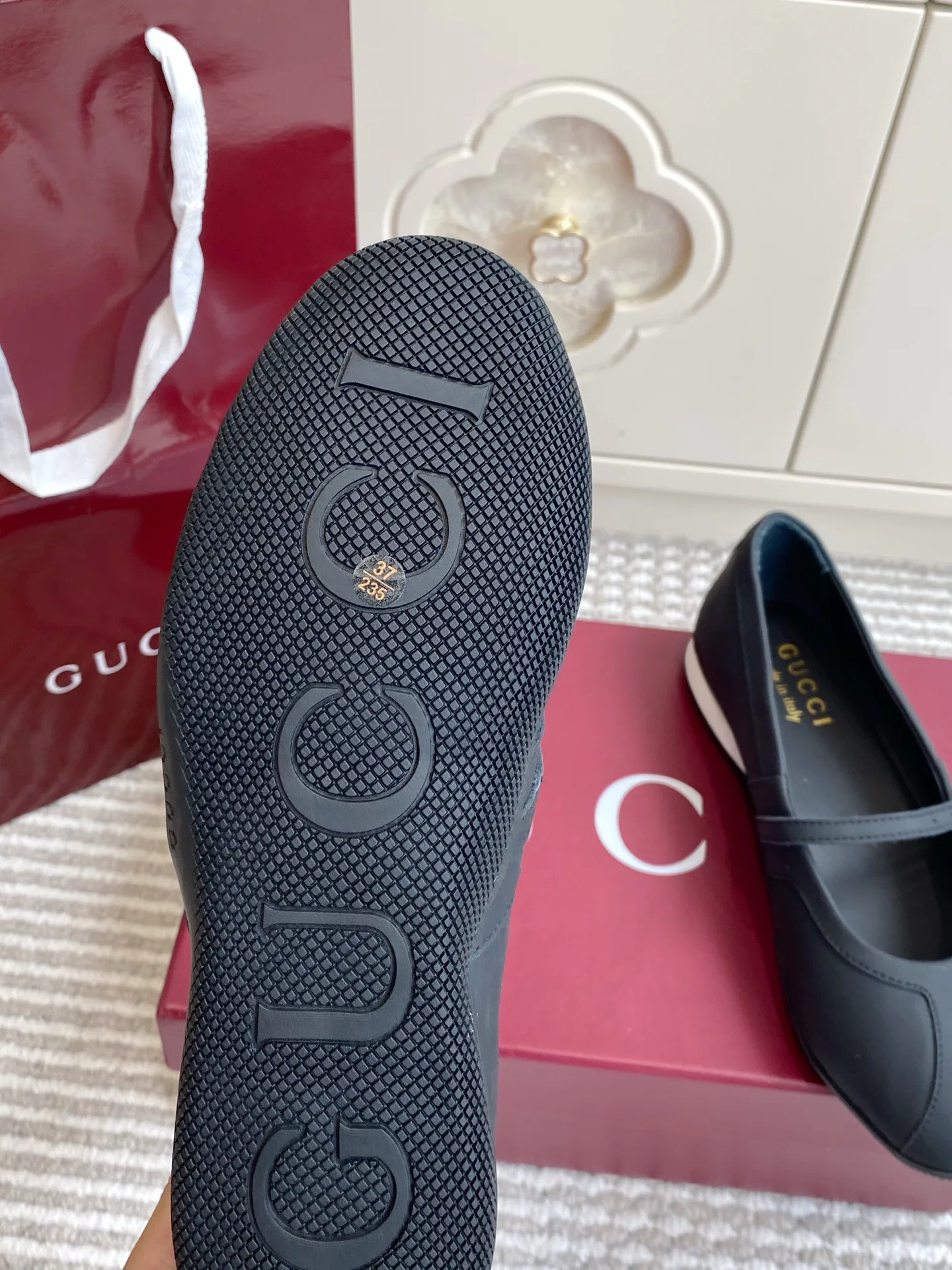 Women's Ballet Flats GUCCI 17525734