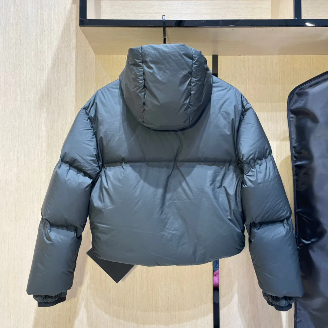 Women's Jackets And Down Jackets PRADA 18133799