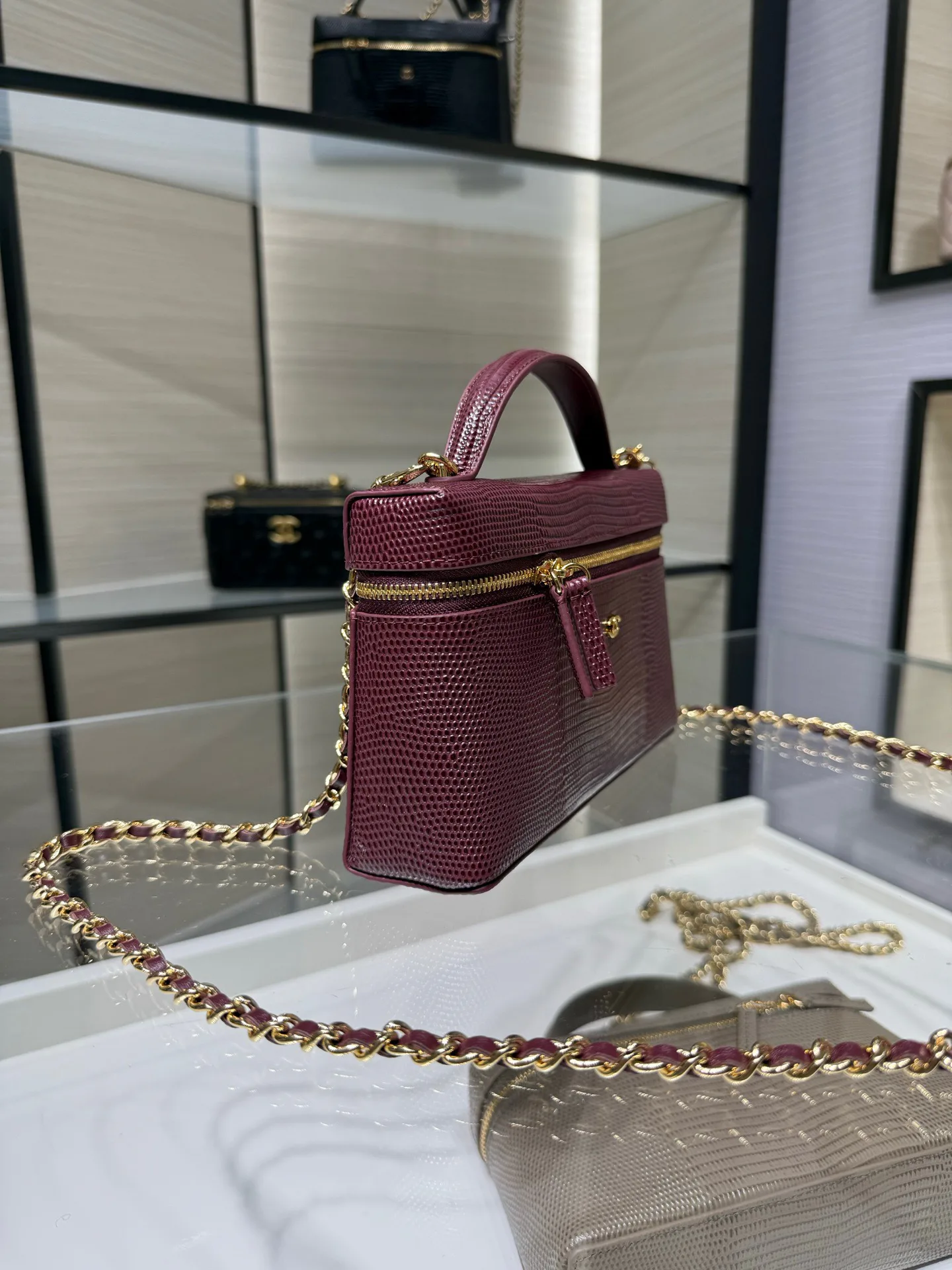 Women's Classic Handbags CHANEL 17827290