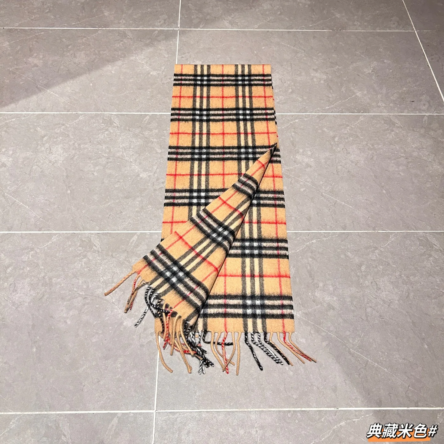 Scarves BURBERRY 18507399
