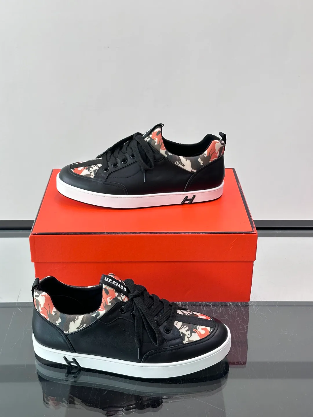 Women's Sneakers HERMES 17649857