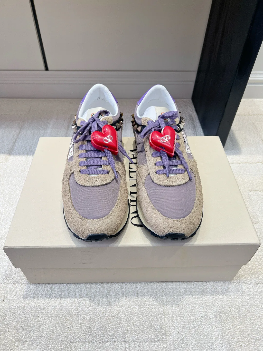 Women's Sneakers VALENTINO 18436564