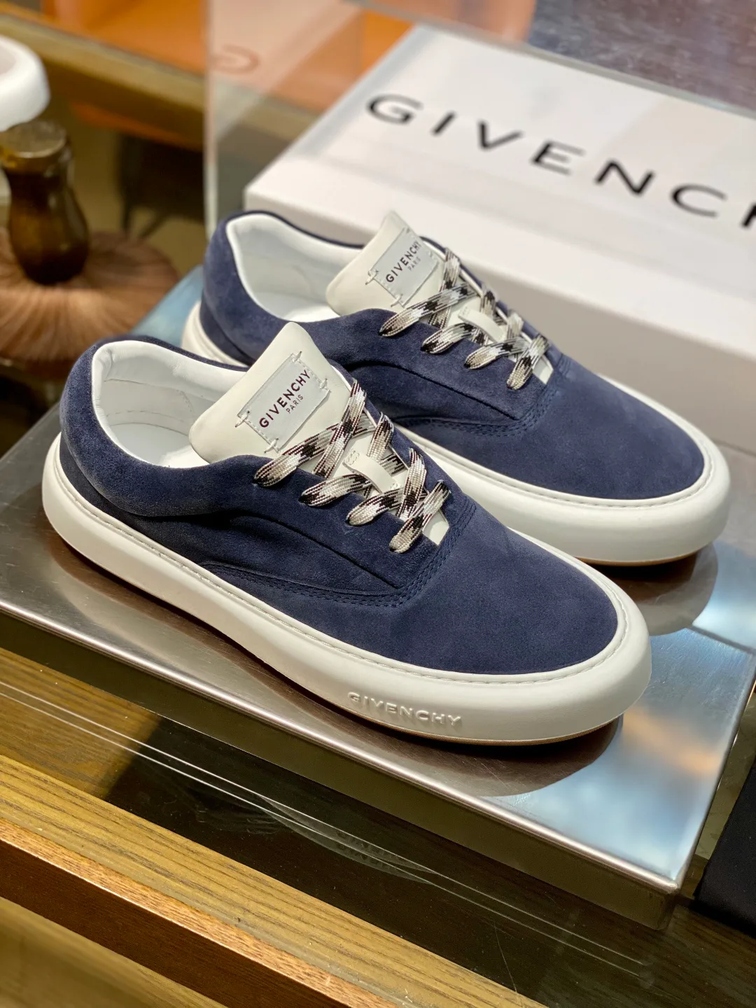 Кроссовки Мужские Givenchy 18562066