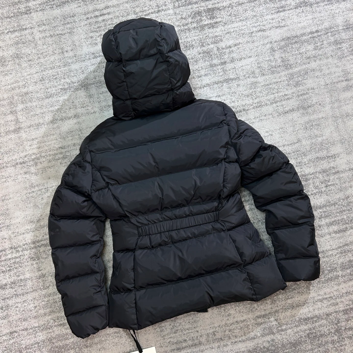 Women's Jackets And Down Jackets MONCLER 18133636