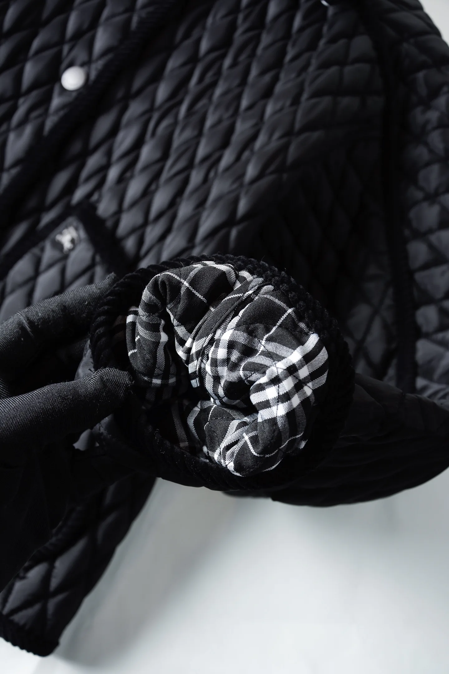 Men's Jackets And Down Jackets BURBERRY 17908966