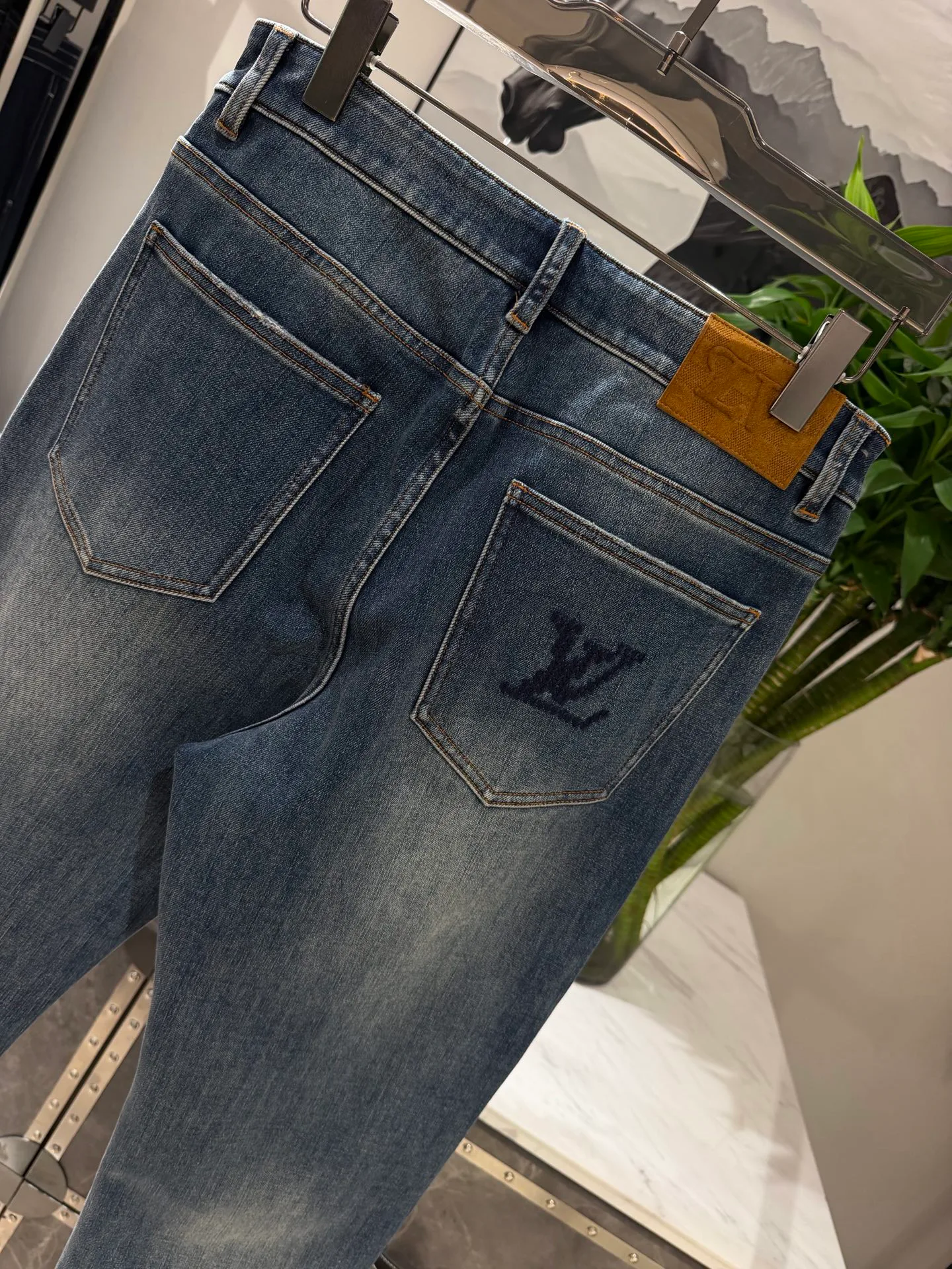 Men's Jeans LOUIS VUITTON 17803149