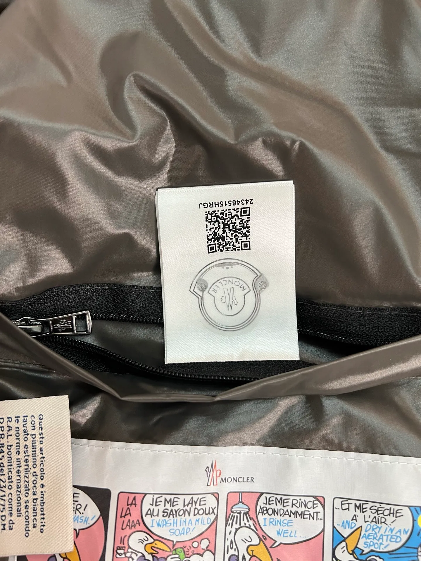 Women's Vests MONCLER 18111357