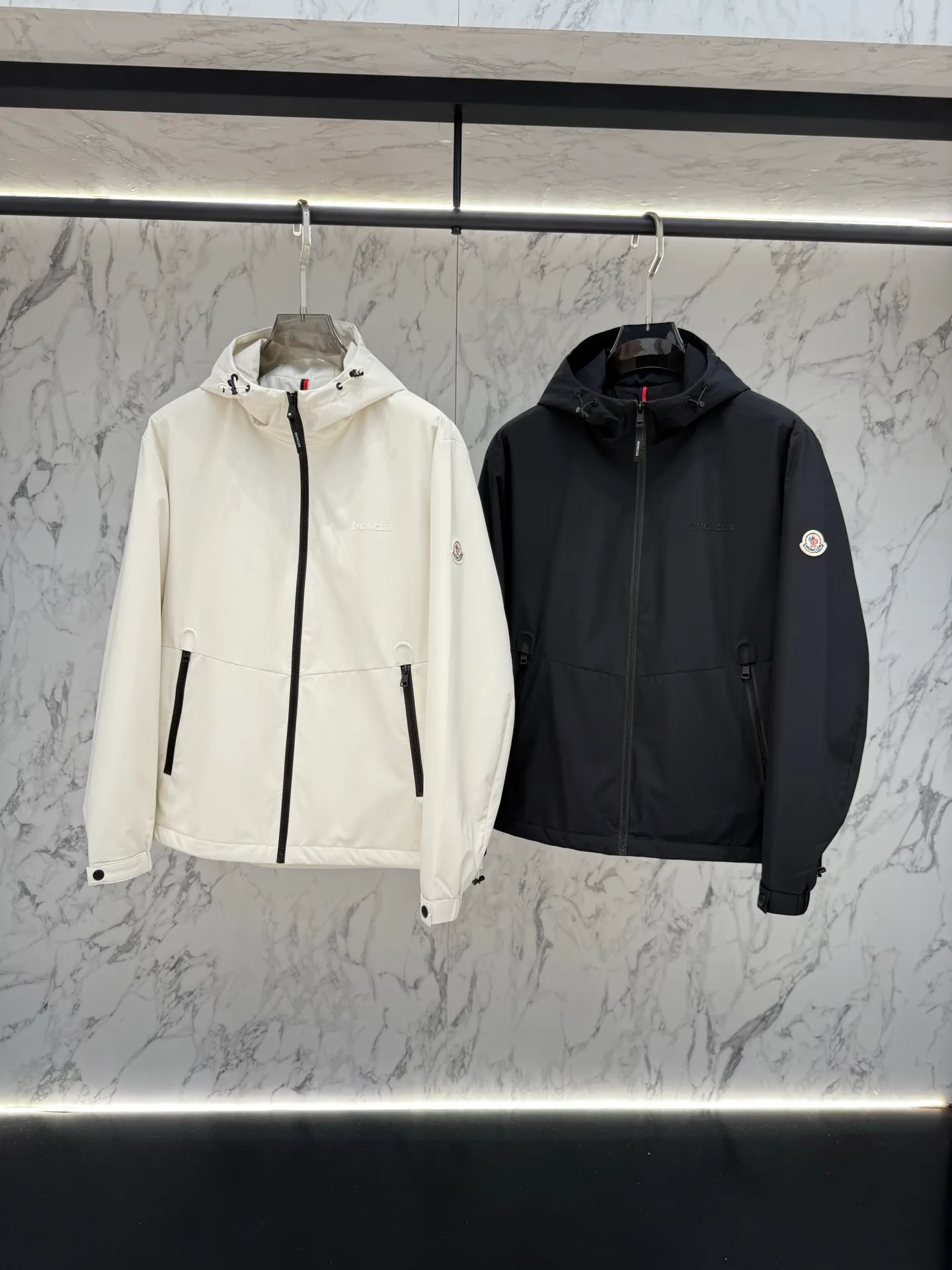 Men's Jackets And Down Jackets MONCLER 18178418