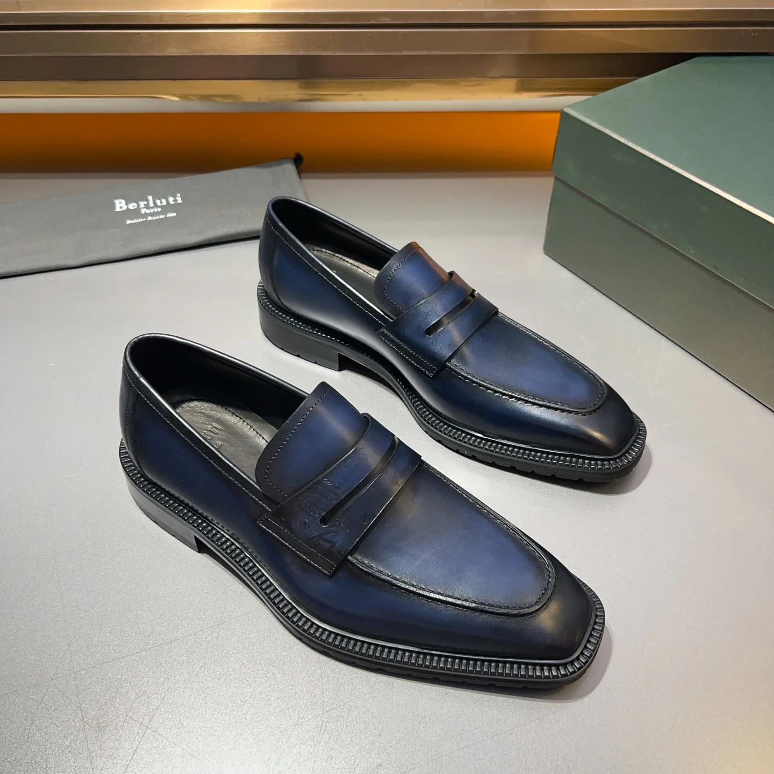 Men's Loafers And Dress Shoes BERLUTI 17955318