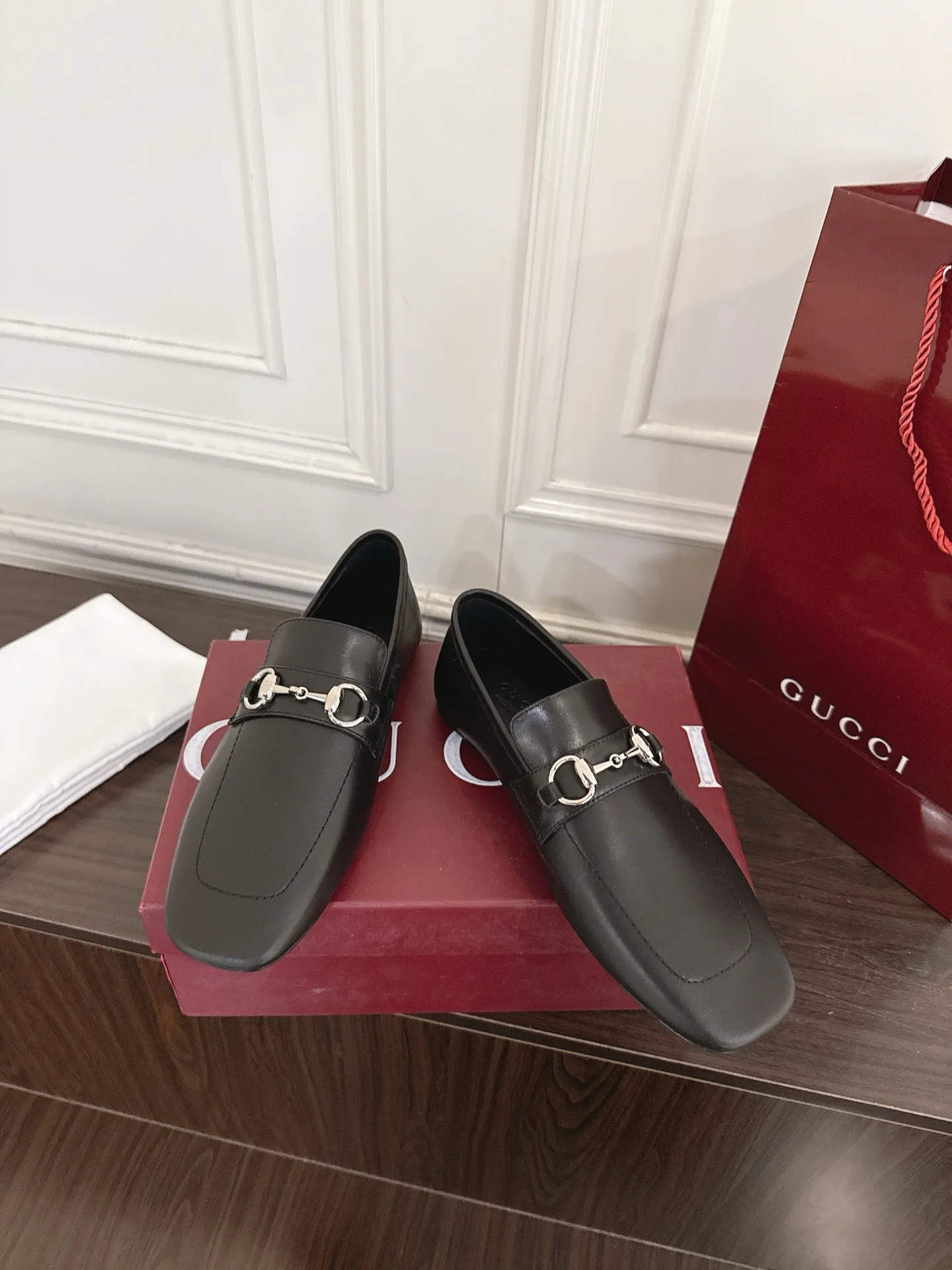 Women's Loafers And Moccasins GUCCI 17956778