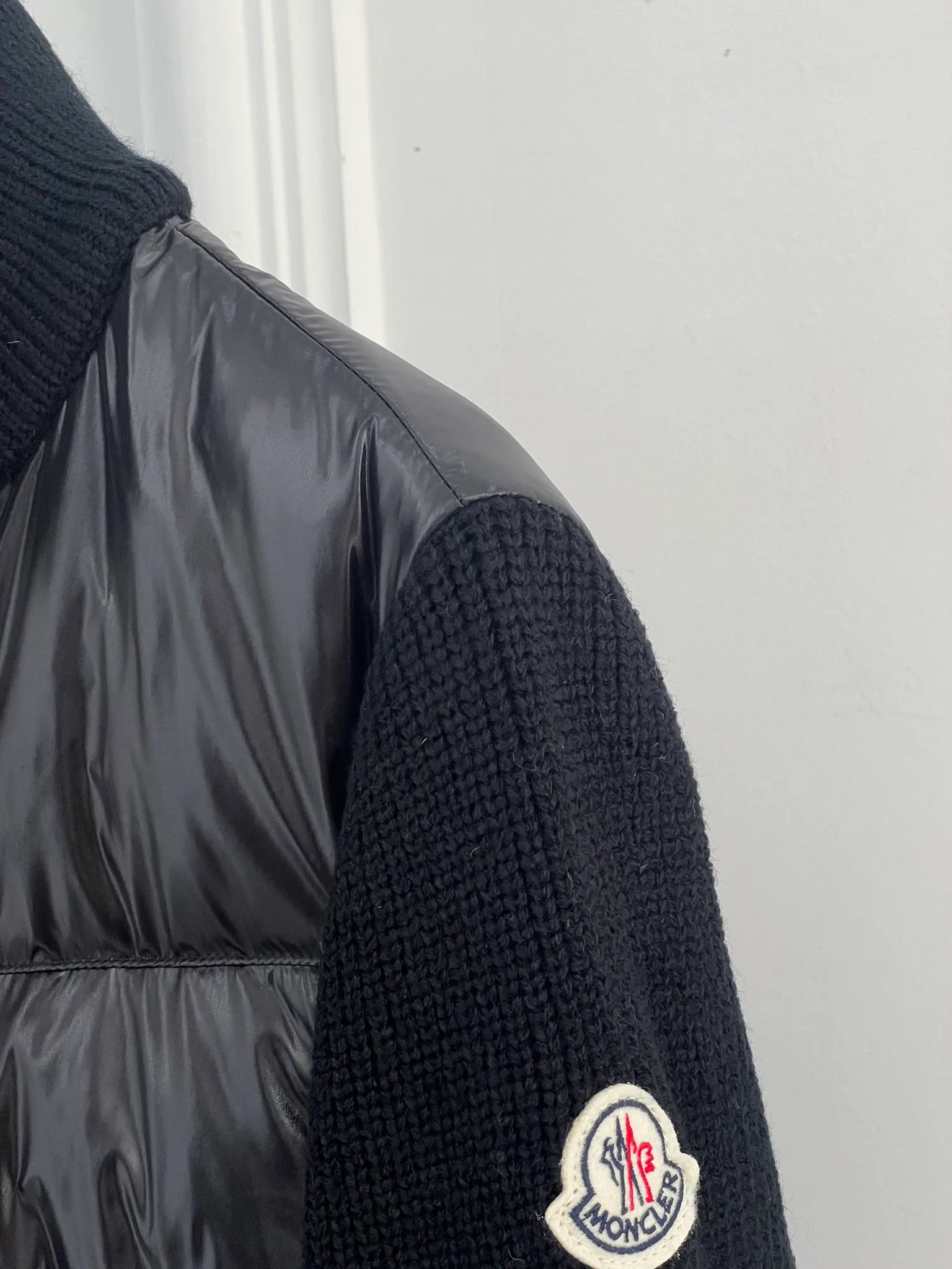 Women's Jackets And Down Jackets MONCLER 18415617