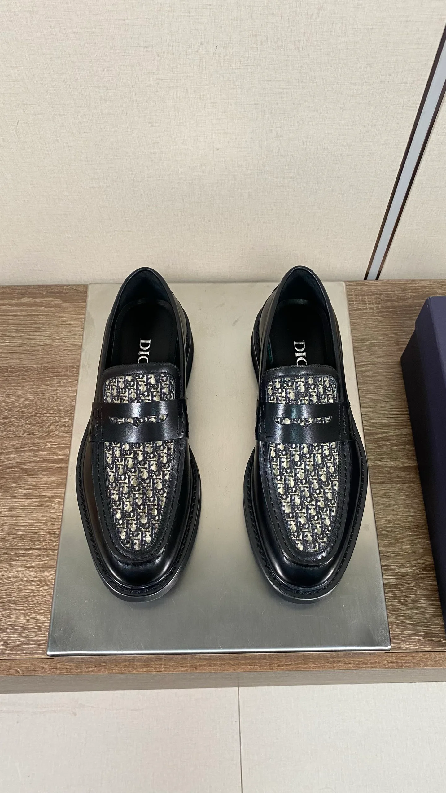 Men's Loafers And Dress Shoes CHRISTIAN DIOR 18078637