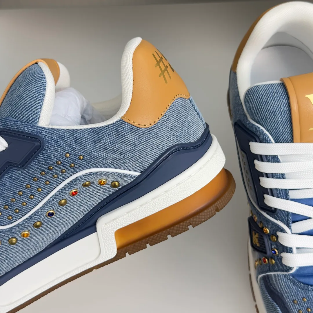 Men's Sneakers LOUIS VUITTON 17415482