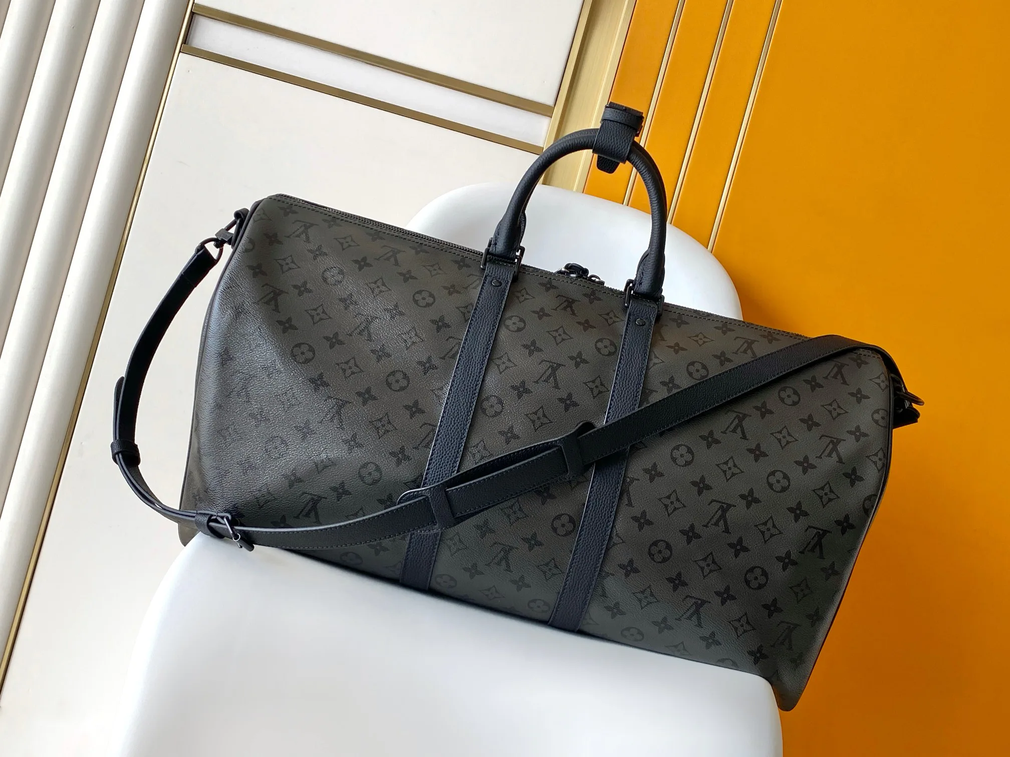 Women's Travel Bags LOUIS VUITTON 17949175
