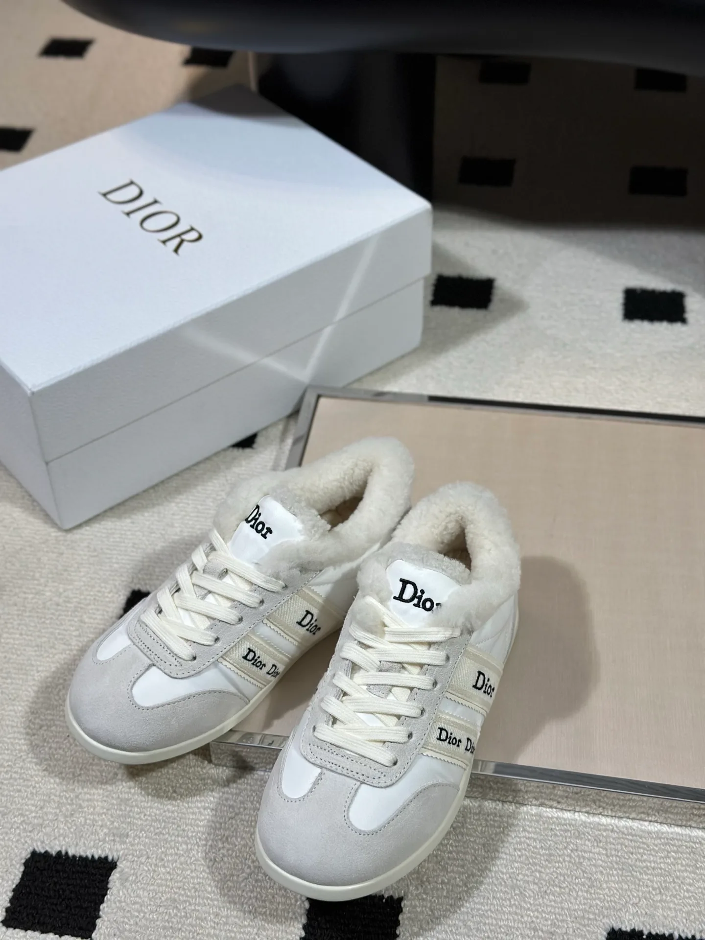 Women's Sneakers CHRISTIAN DIOR 18366779