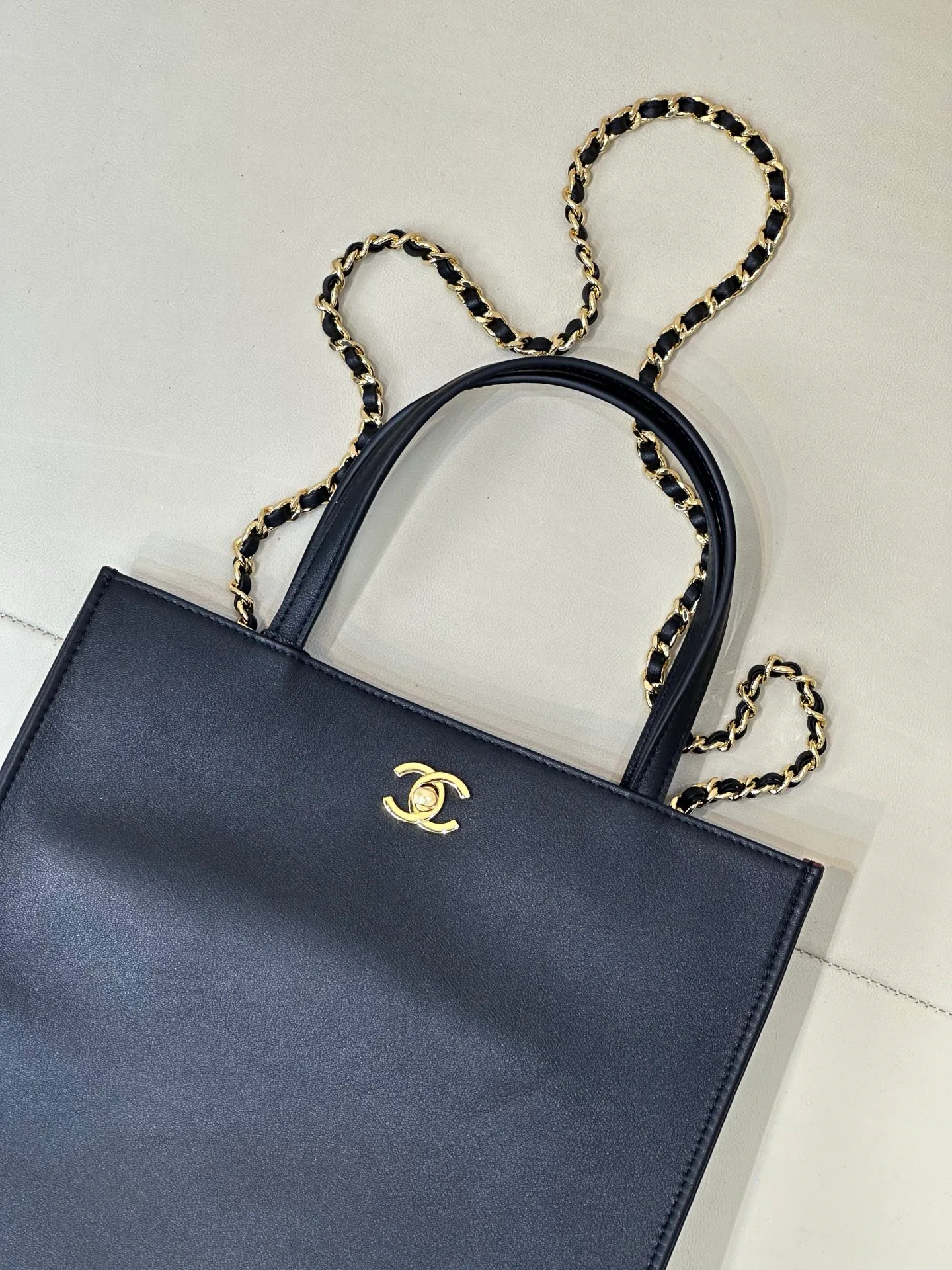 Women's Classic Handbags CHANEL 17376120