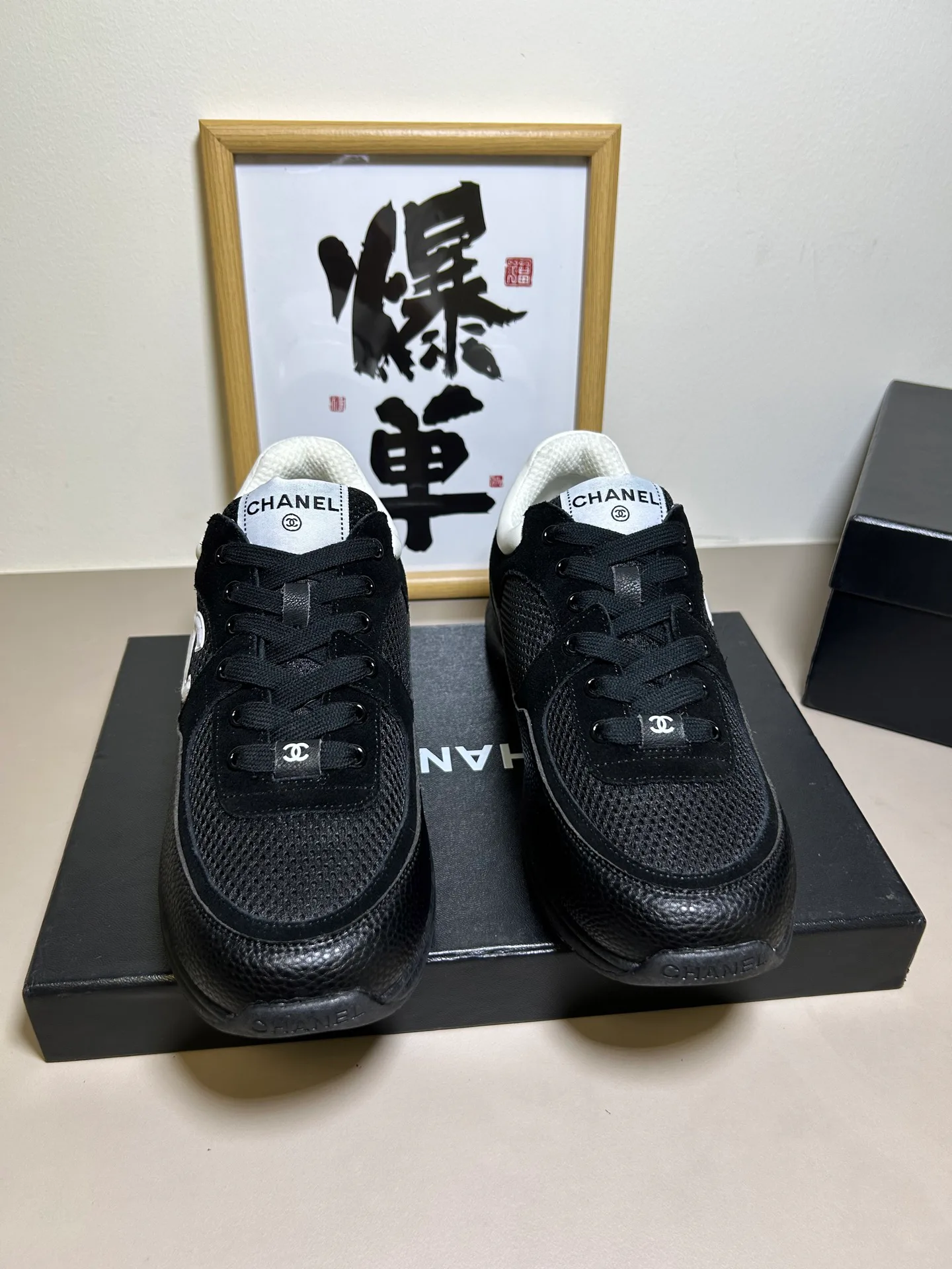 Women's Sneakers CHANEL 17954908