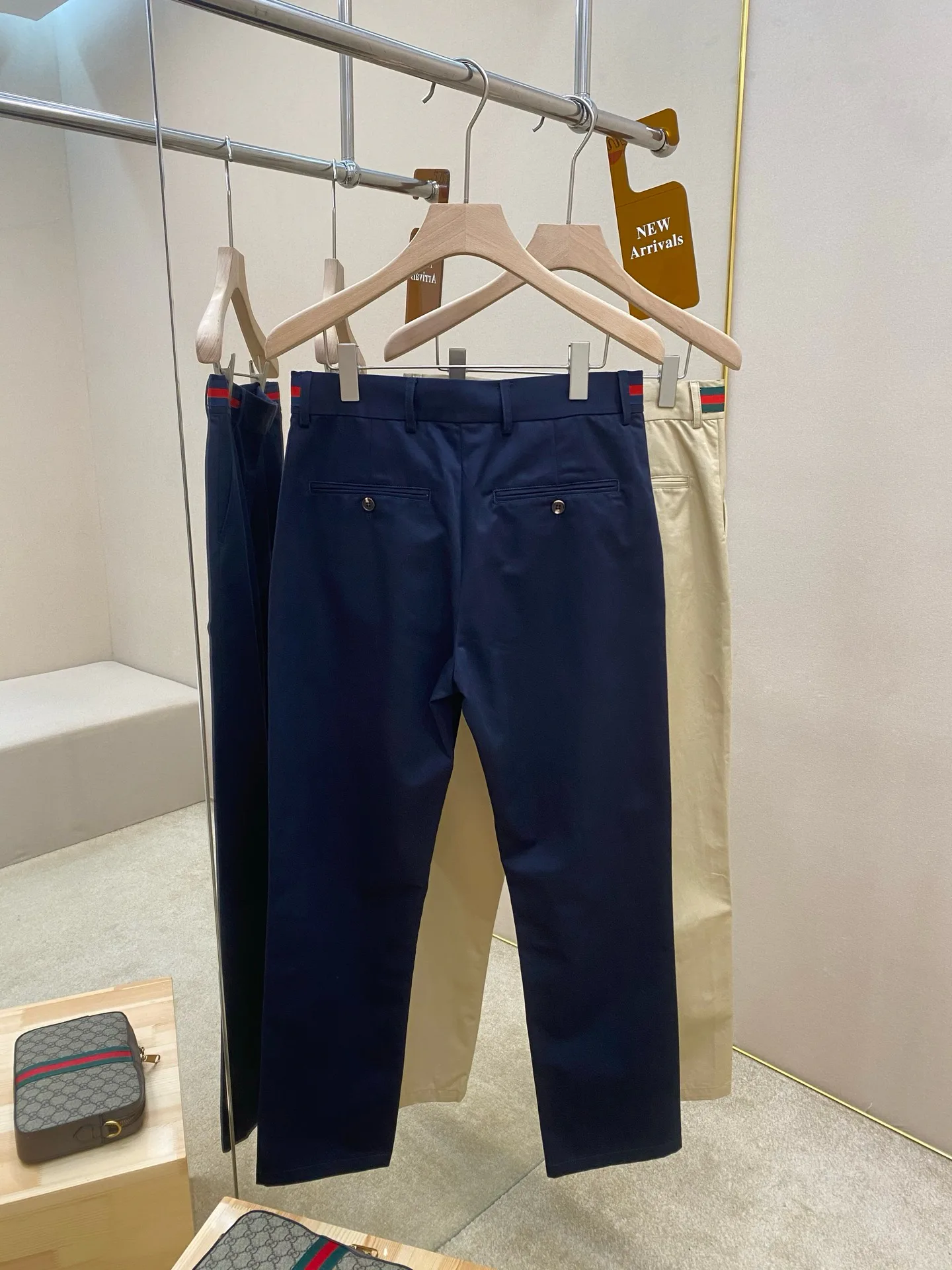 Men's Trousers GUCCI 16845696