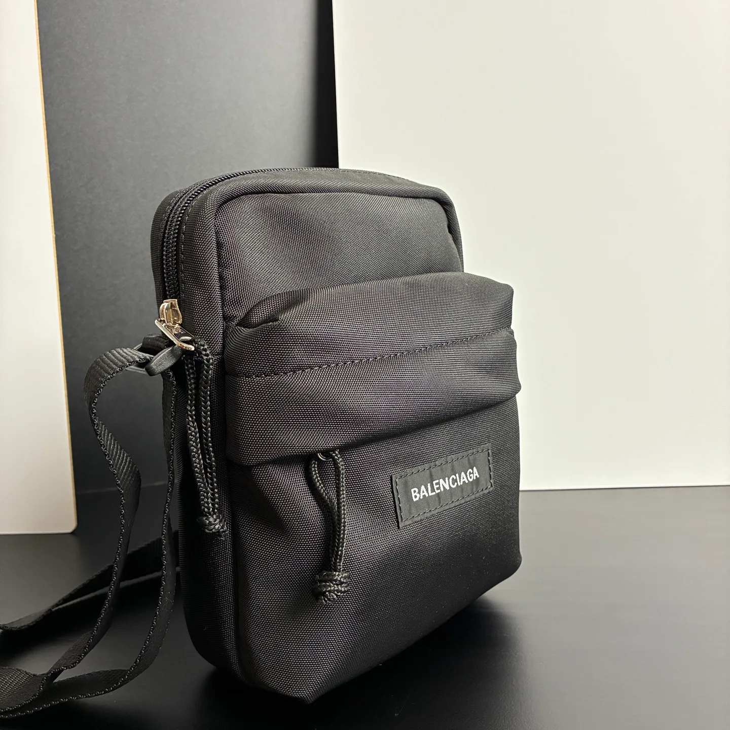 Women's Shoulder Bags BALENCIAGA 18136513