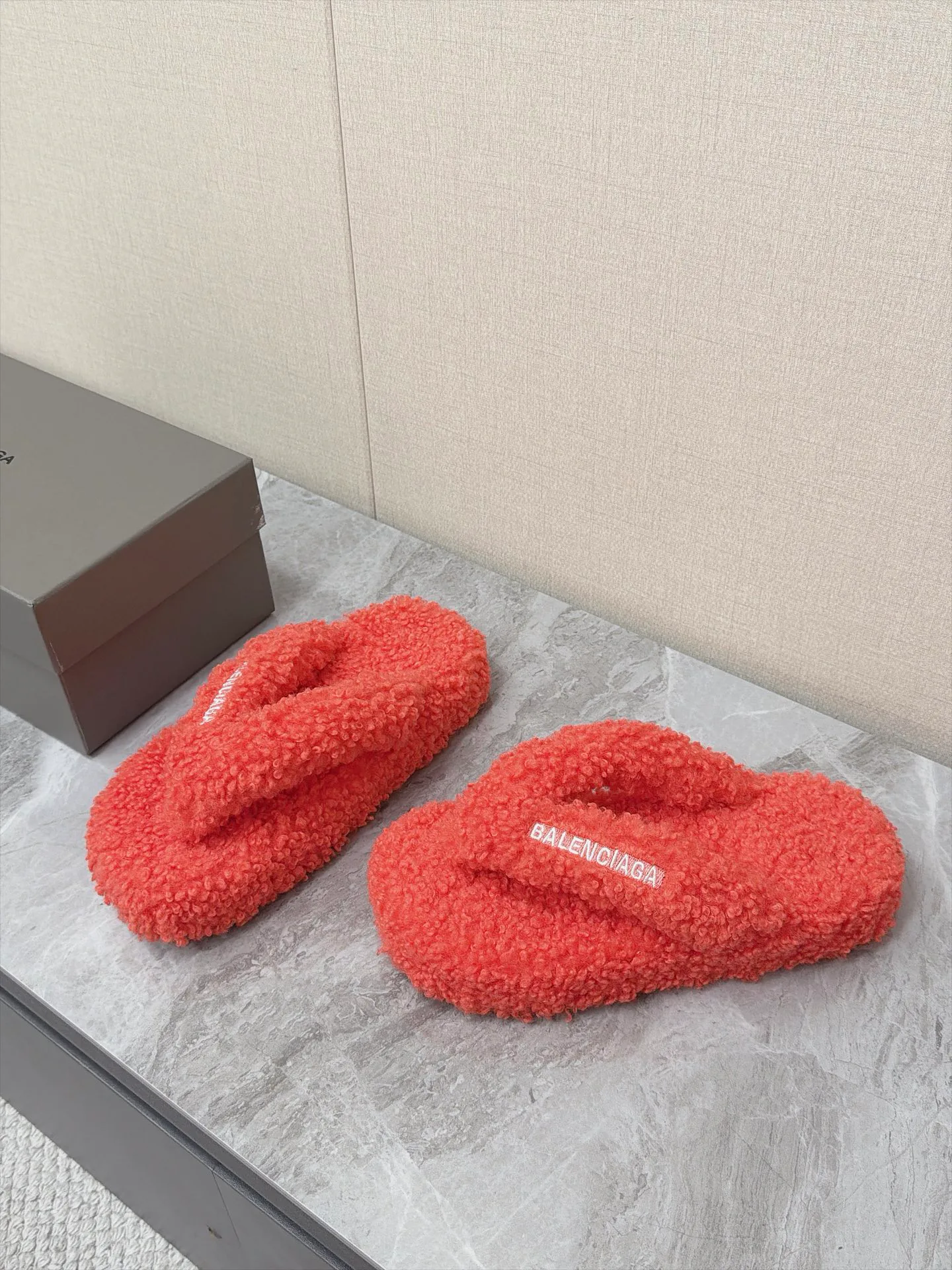 Women's Flip-Flops BALENCIAGA 18011844
